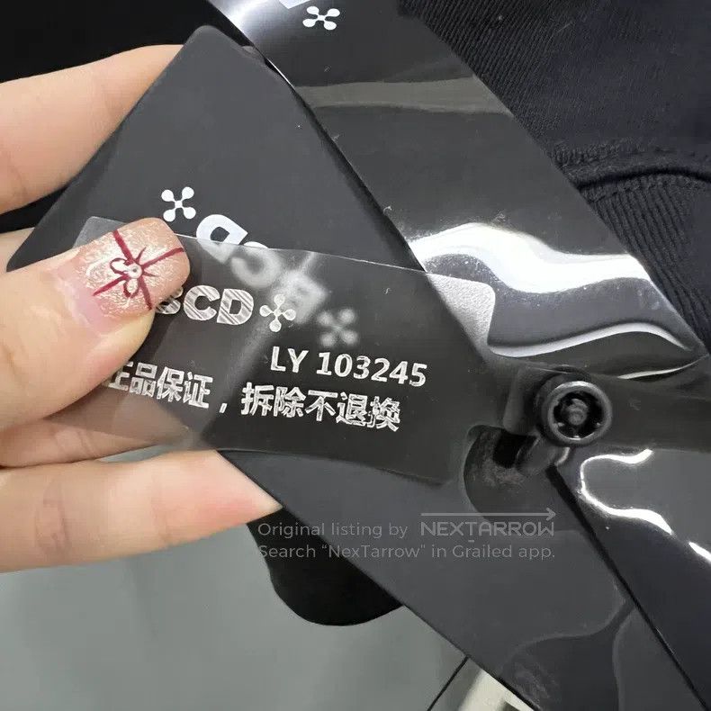 Acne Studios Acne Studios Black embroidered logo zip-up hoodie Size XS / US 0-2 / IT 36-38 - 6 Thumbnail