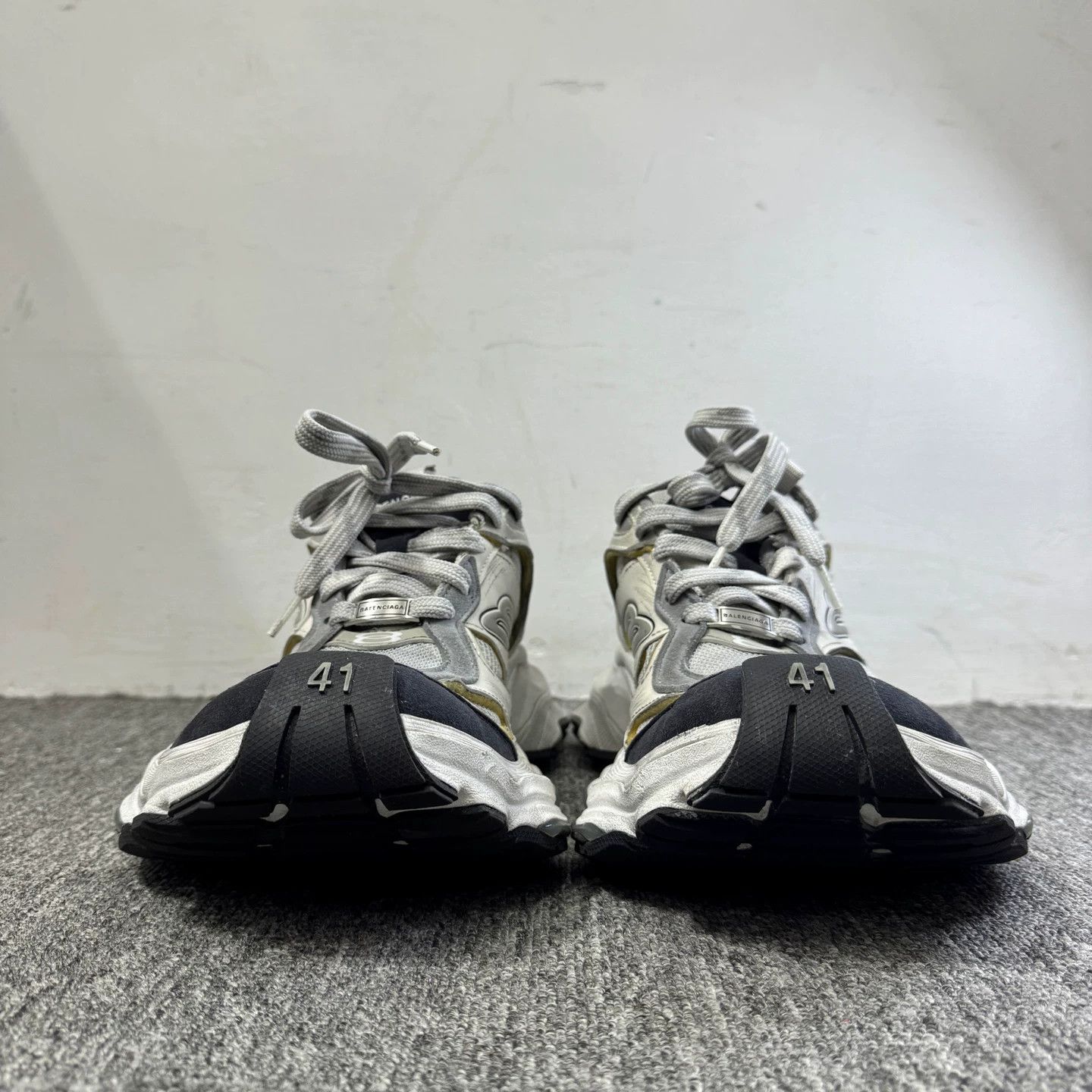 Balenciaga Balenciaga Cargo Sneakers Size 41 Size US 8 / EU 41 - 2 Thumbnail