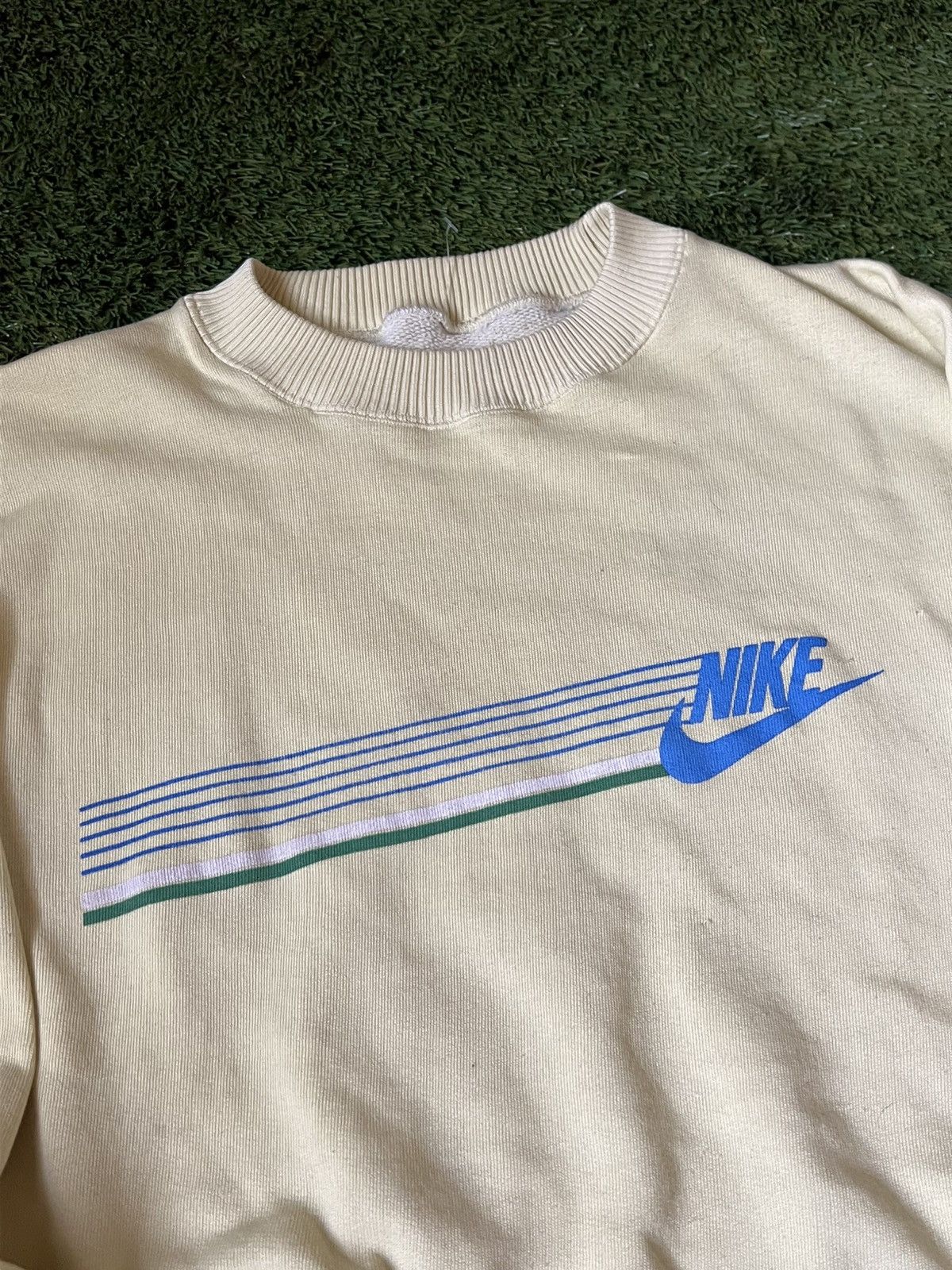 Vintage Vintage 80s Nike Crewneck Sweatshirt Size US M / EU 48-50 / 2 - 3 Thumbnail