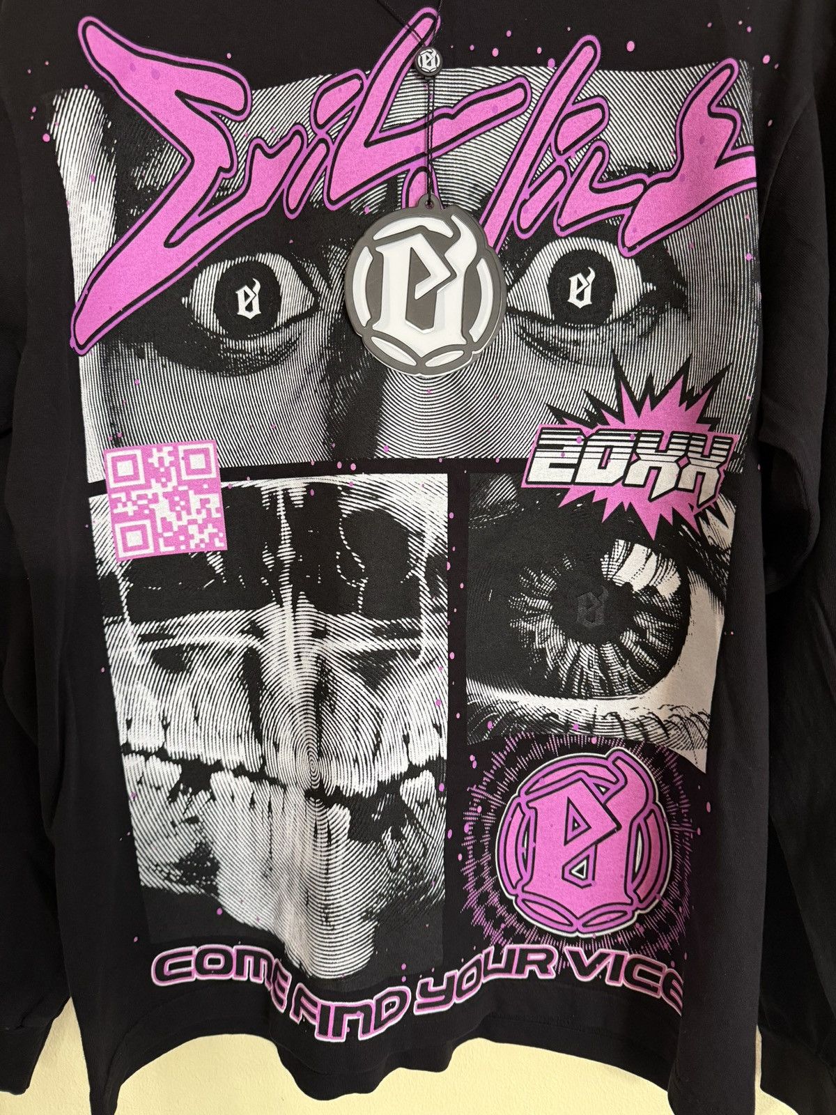 Other Evil Vice Long Sleeve Tee with Pink Graphic Skull Men’s S Size US S / EU 44-46 / 1 - 2 Thumbnail