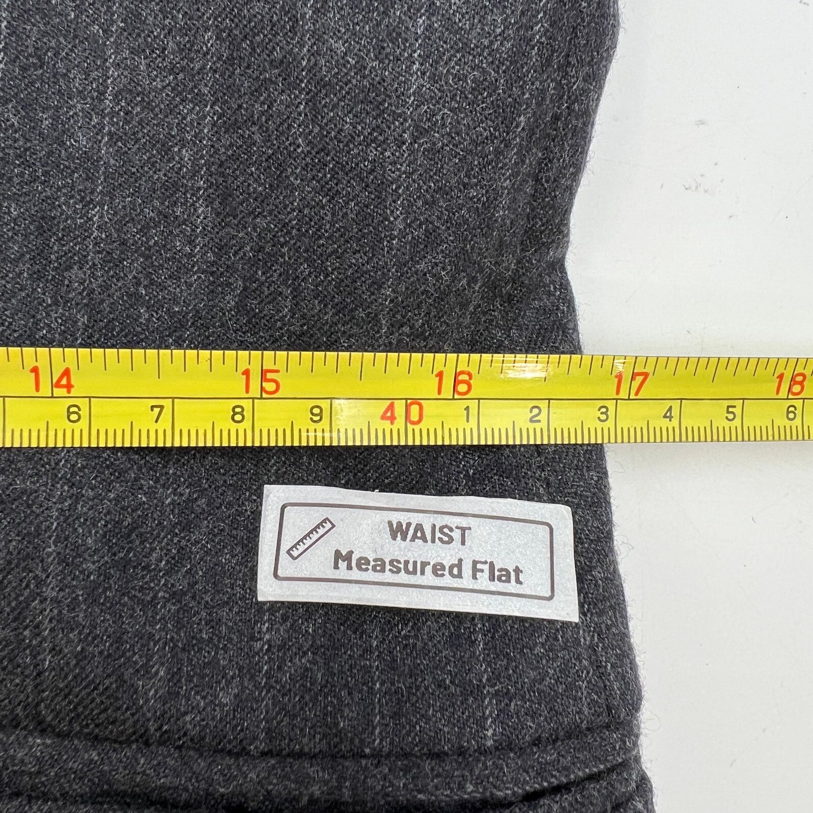 Ralph Lauren Vintage Ralph Lauren Gray Stripe Wool Blazer Size M / US 6-8 / IT 42-44 - 7 Thumbnail