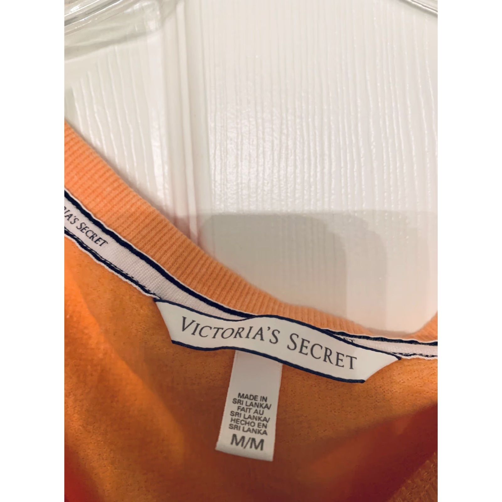 Victoria's Secret VICTORIA'S SECRET Peach Medium Crop Top 7/8 Long Sleeve T-Shirt Cropped Womens Regular M Size Peach Color Shirt Size M / US 6-8 / IT 42-44 - 3 Thumbnail