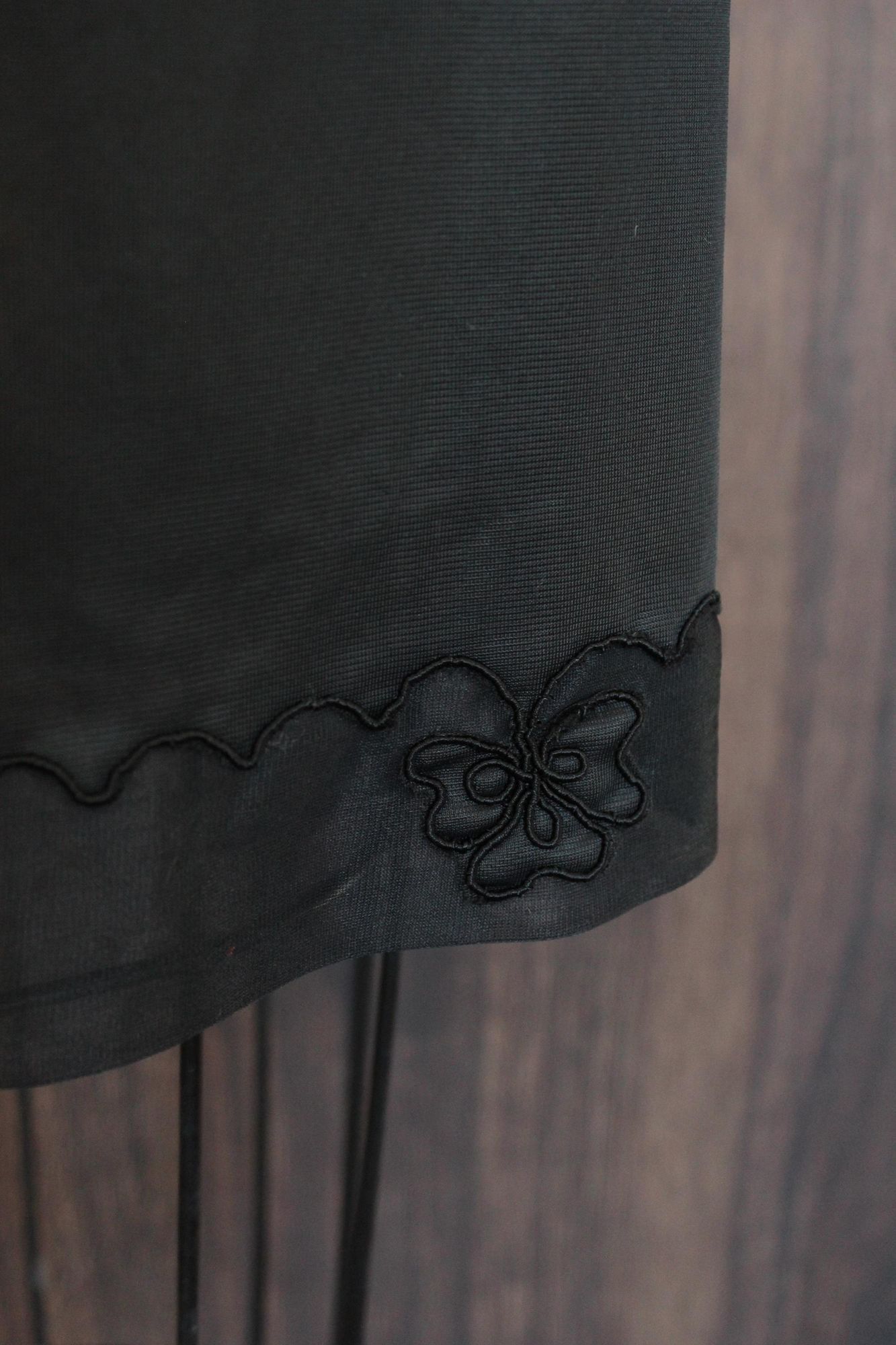 Vintage Vintage 1960s 1970s Half Slip, Carol Brent Black Nylon with Size ONE SIZE - 4 Thumbnail