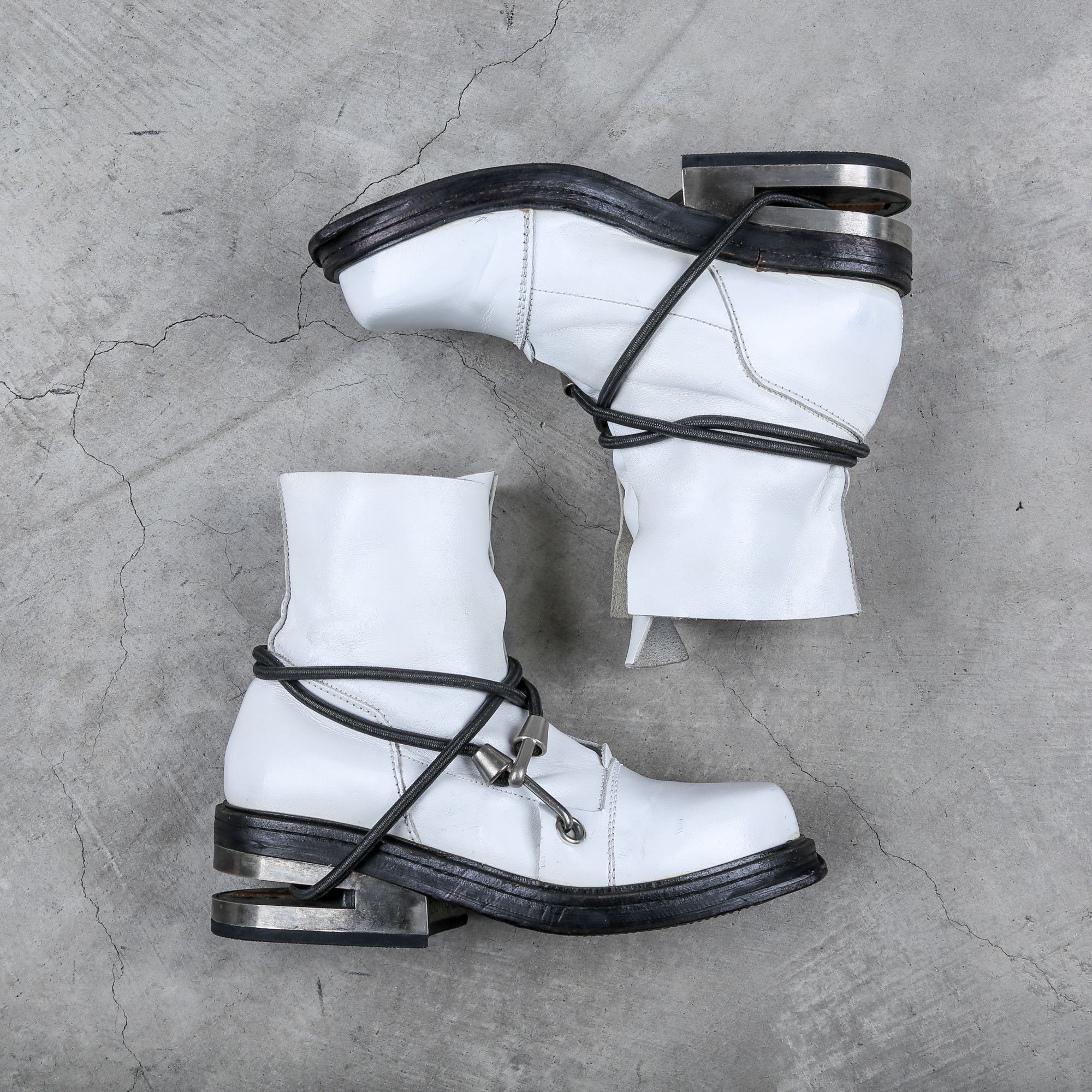 Dirk Bikkembergs Dirk Bikkembergs White Steel Cut Heel Bungee Boots Size 41 Size US 9.5 / EU 42-43 - 4 Thumbnail