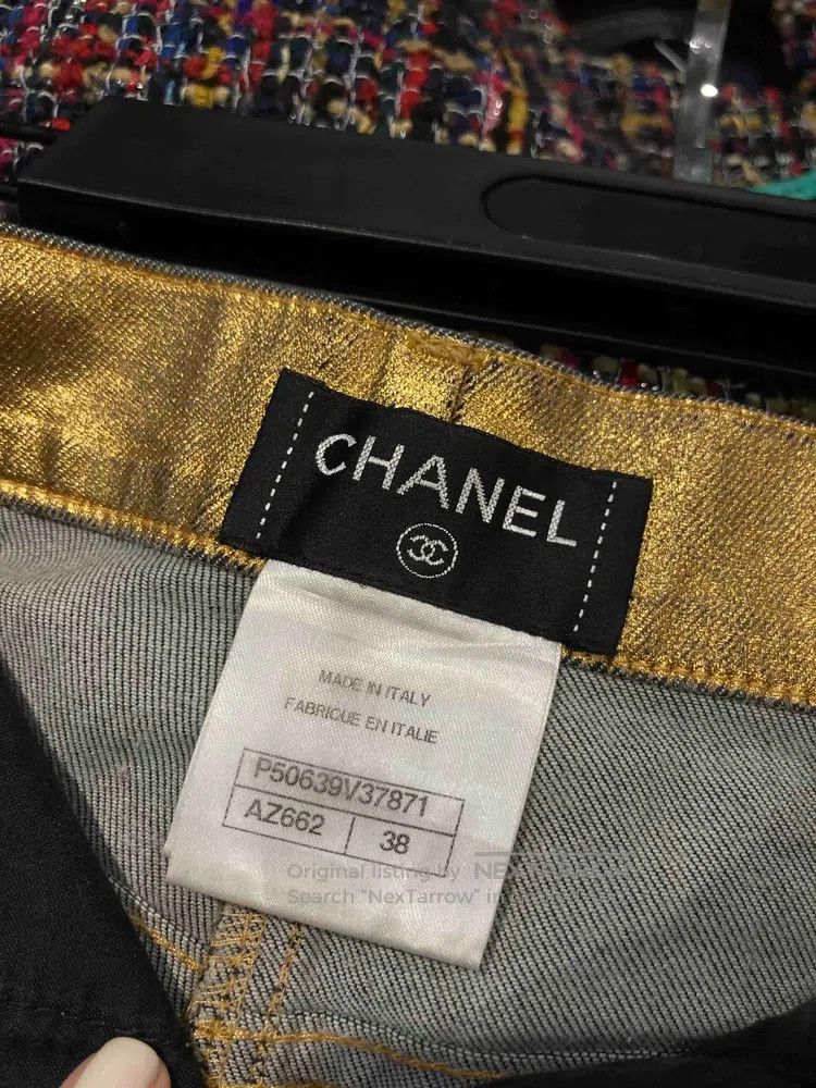 Chanel Chanel 15c Dubai Golden Shorts Size 25" / US 0 / IT 36 - 5 Thumbnail