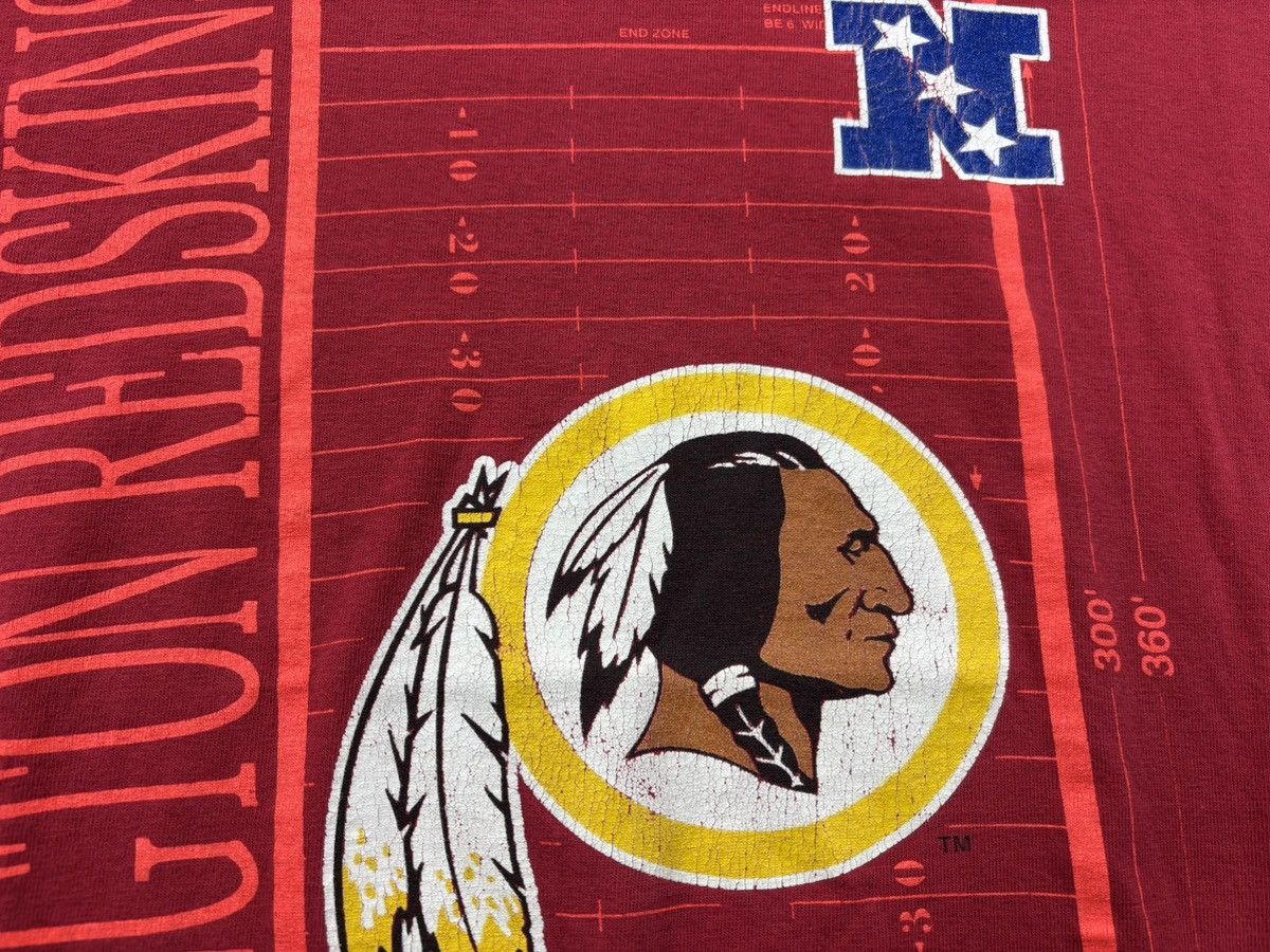 NFL × Nutmeg × Vintage Mens vintage t shirt Nutmeg Washington Redskins Size M Size US M / EU 48-50 / 2 - 5 Thumbnail