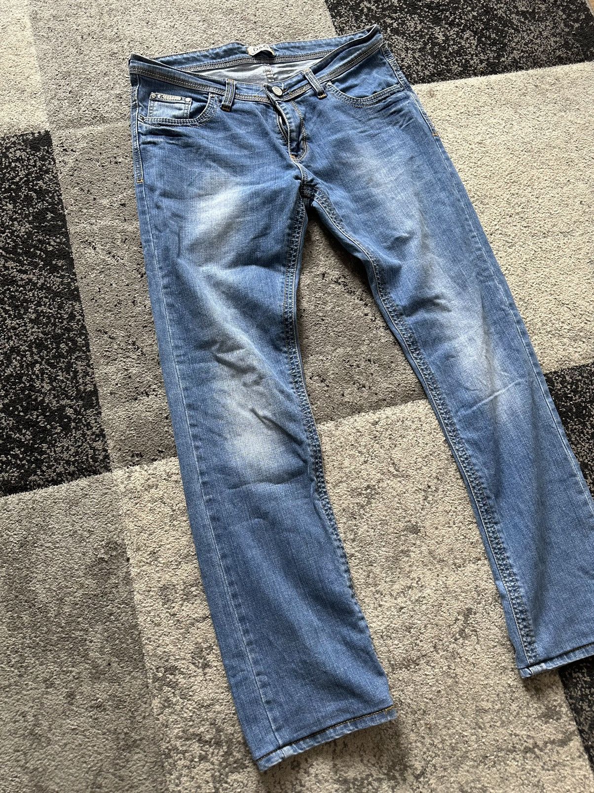Dolce & Gabbana Vintage Dolce & Gabbana Faded Wash Style Jeans Size US 34 / EU 50 - 9 Thumbnail