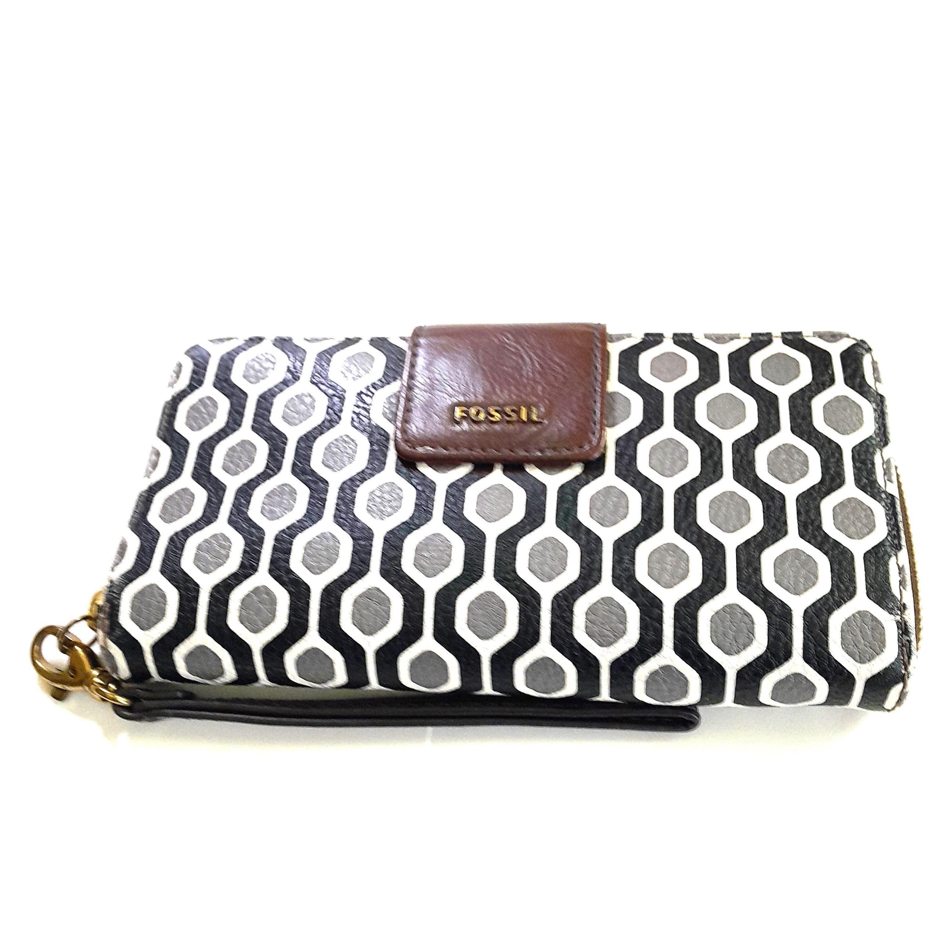 Fossil Women’s Fossil Wallet Black Leather Zipper Closure Wristlet Size ONE SIZE - 1 Thumbnail