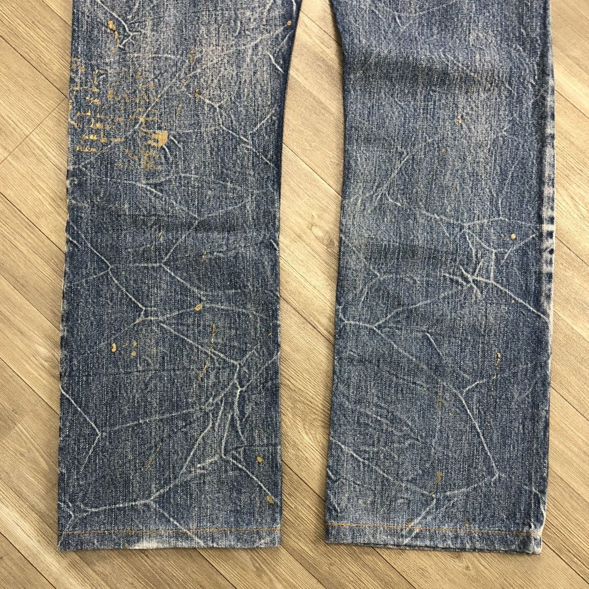 If Six Was Nine × Japanese Brand × Le Grande Bleu (L.G.B.) 2000s Legend Of Glamour Distressed Painted Faded Y2K Jeans Size US 31 - 14 Thumbnail