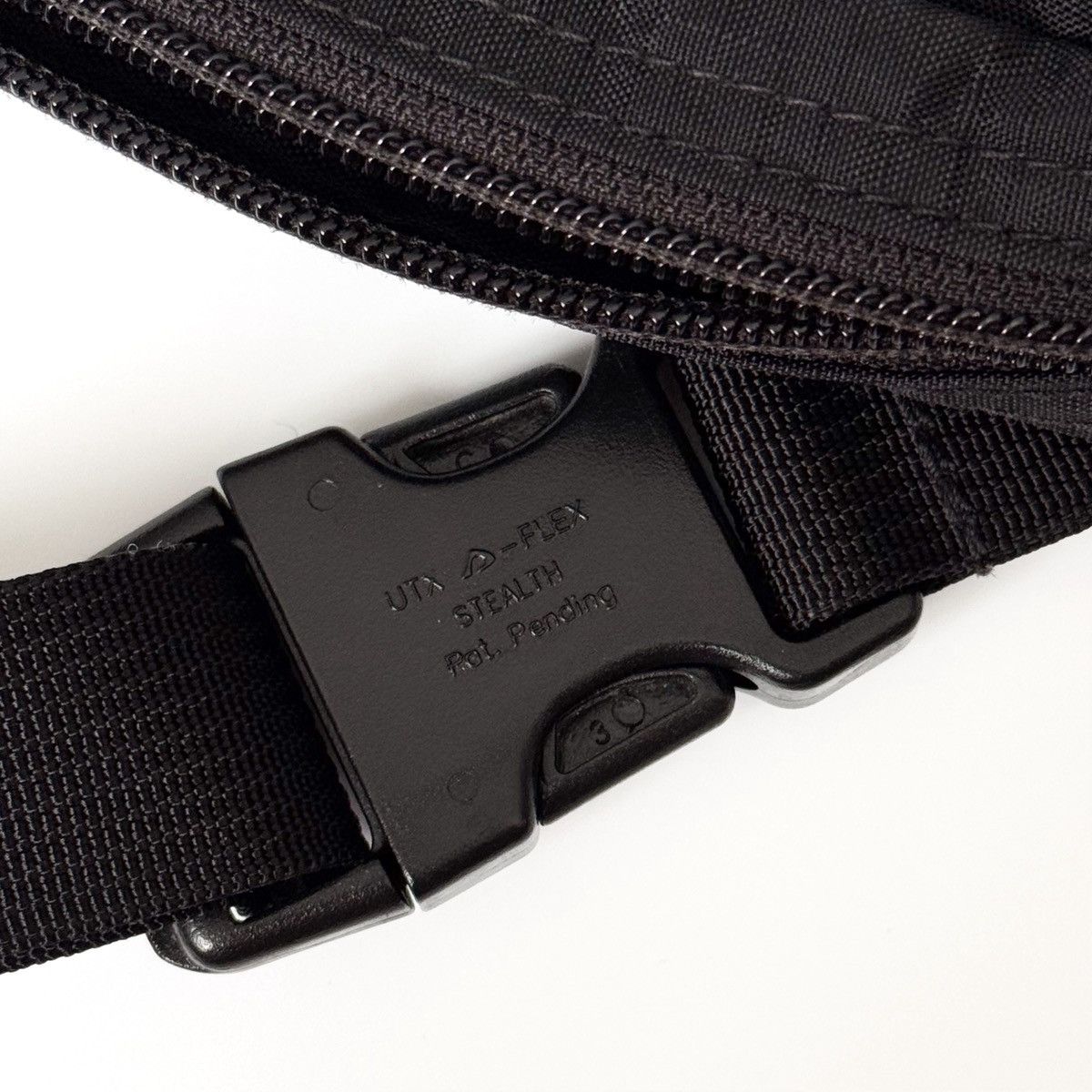 Supreme Shoulder Bag (FW18)