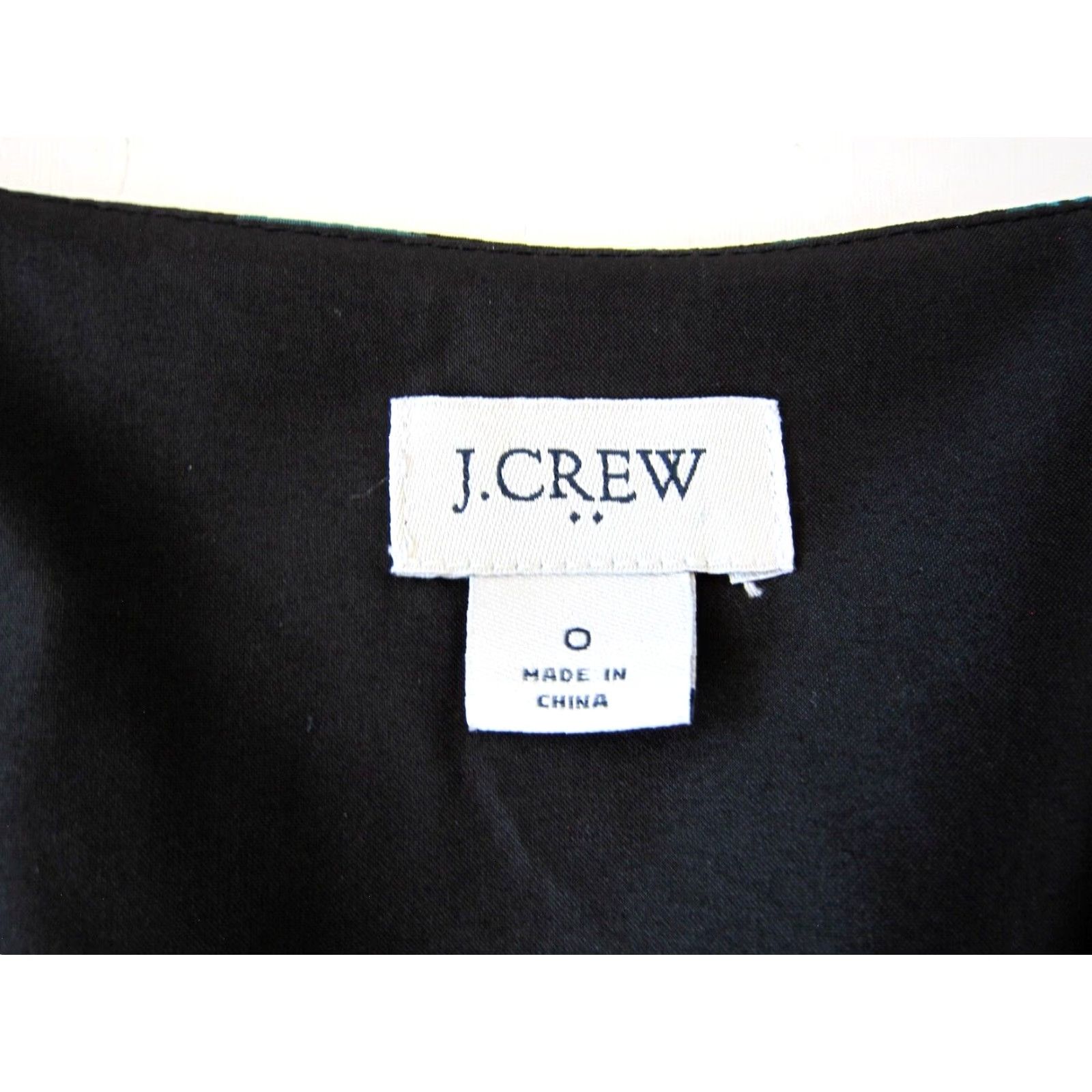 J.Crew J.Crew Black Green Floral Silky V-Neck Button Down Long Sleeve Blouse Size 0 Size XS / US 0-2 / IT 36-38 - 4 Thumbnail