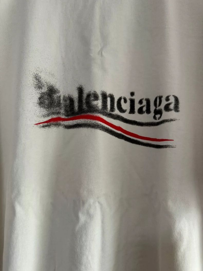 Balenciaga Balenciaga Fuzzy Coca-Cola Short Sleeve S Size US S / EU 44-46 / 1 - 3 Thumbnail