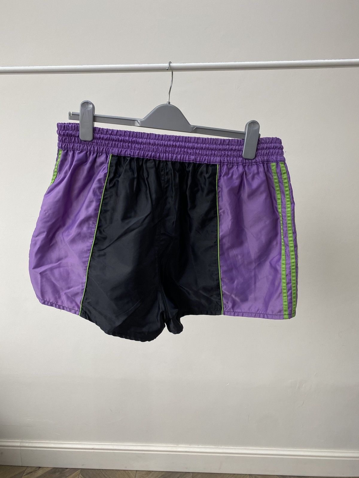 Adidas Adidas 90s Vintage Nylon Cargo Shorts Size US 33 - 9 Thumbnail