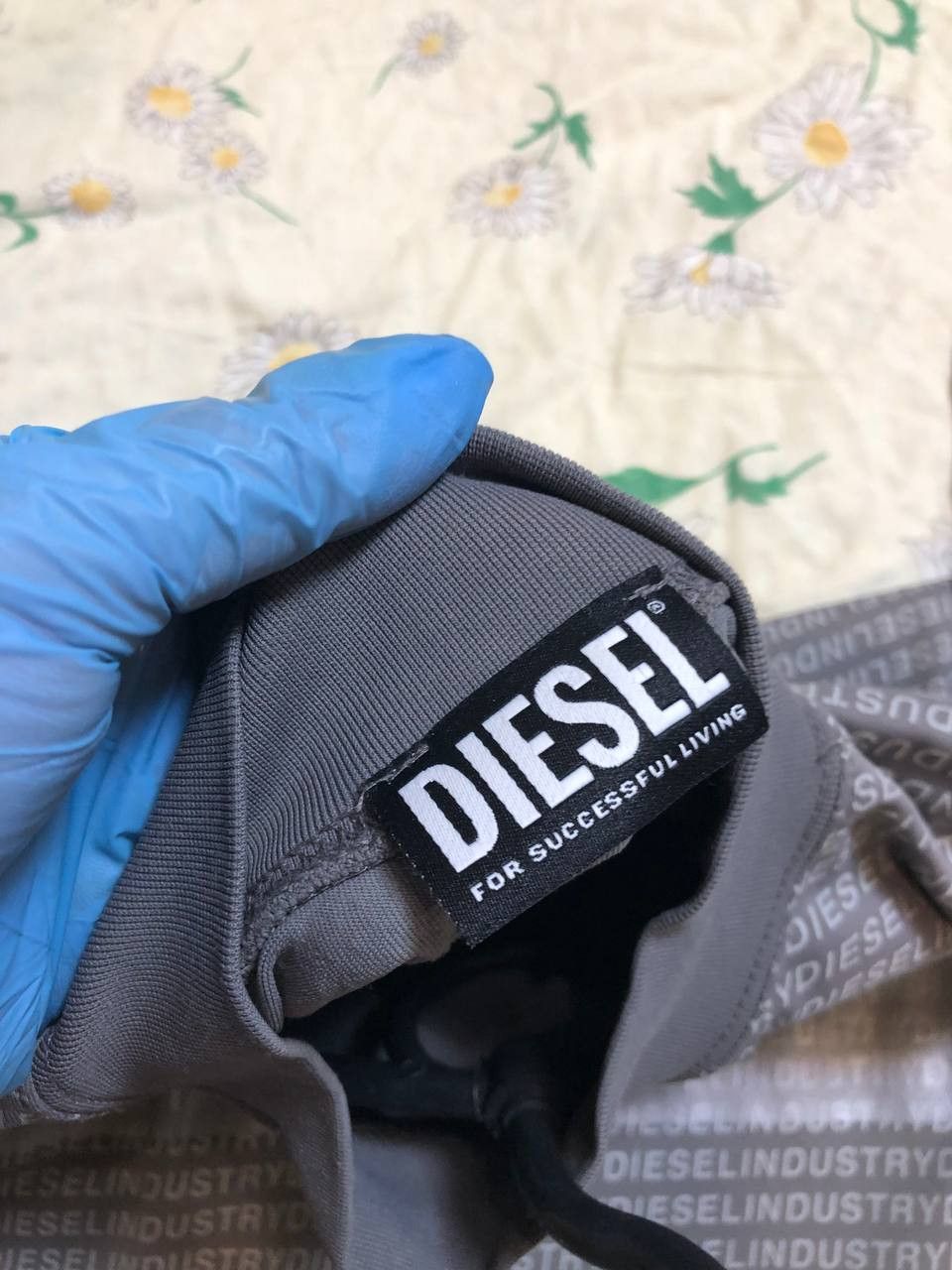 Diesel Diesel DIESEL Long sleeve Graphic Print Top Size S / US 4 / IT 40 - 2 Thumbnail