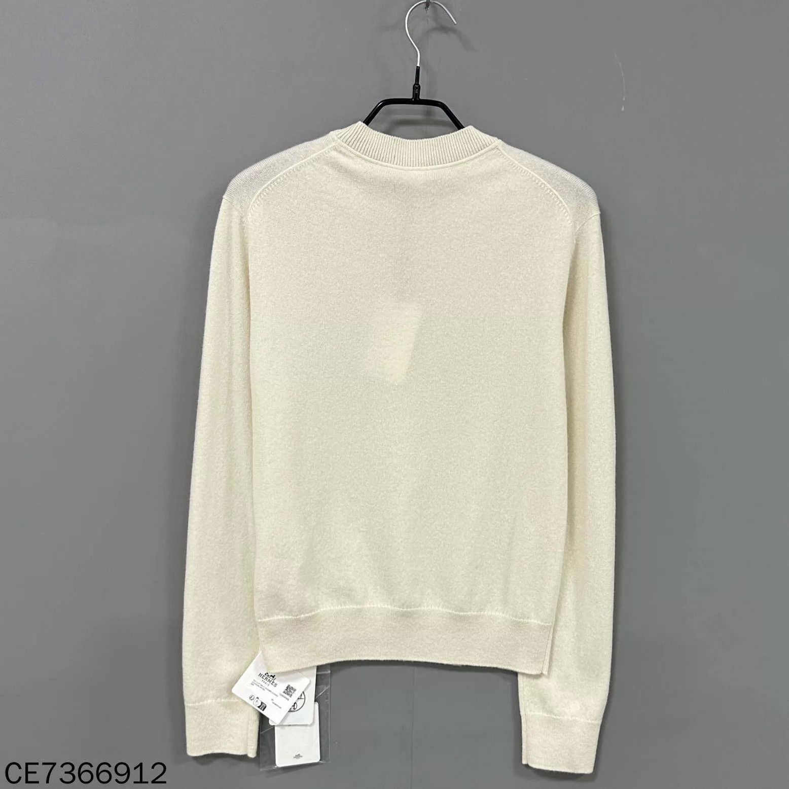 Hermes HERMES Women's Old Money Cream Cashmere Sweater Size S / US 4 / IT 40 - 3 Thumbnail