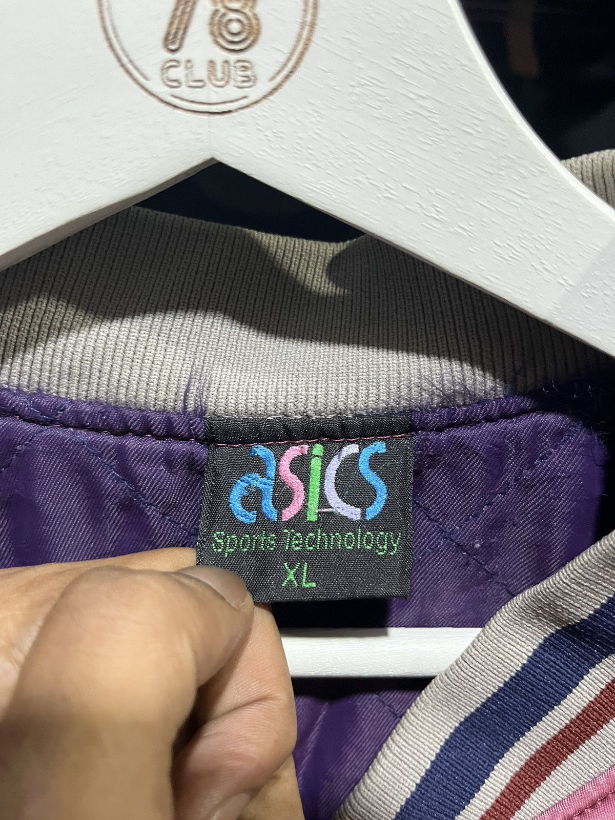 Asics ASICS Isiah Thomas no.11 Basketball Varsity Jacket 90s Size US XL / EU 56 / 4 - 6 Thumbnail