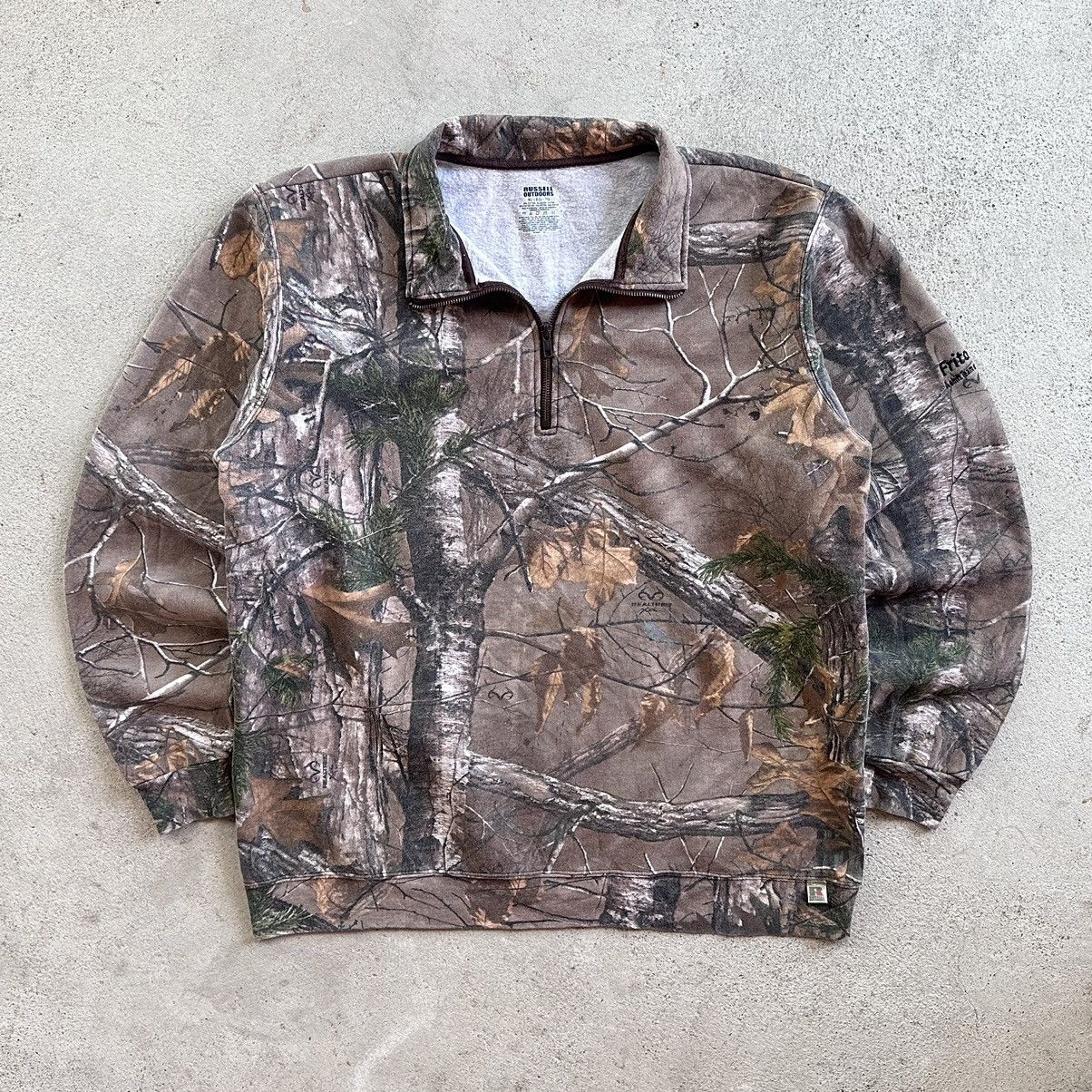Carhartt × Vintage Crazy Vintage Y2K Faded Realtree Camo Sweatshirt Size US L / EU 52-54 / 3 - 1 Thumbnail