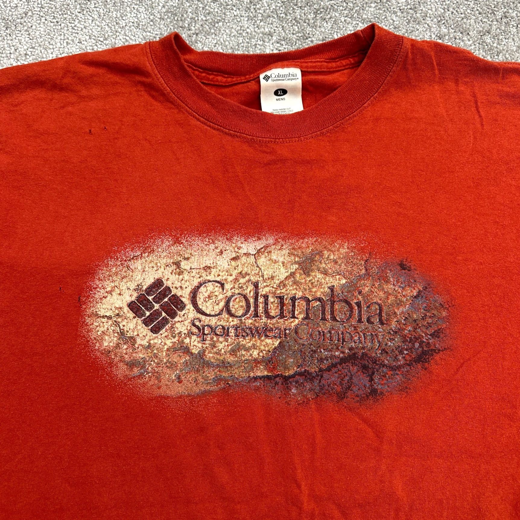 Vintage Columbia Graphic T-Shirt Mens XL Red Cotton Short Sleeve Crew Neck Logo Outdoor Sports Fish Size US XL / EU 56 / 4 - 3 Thumbnail
