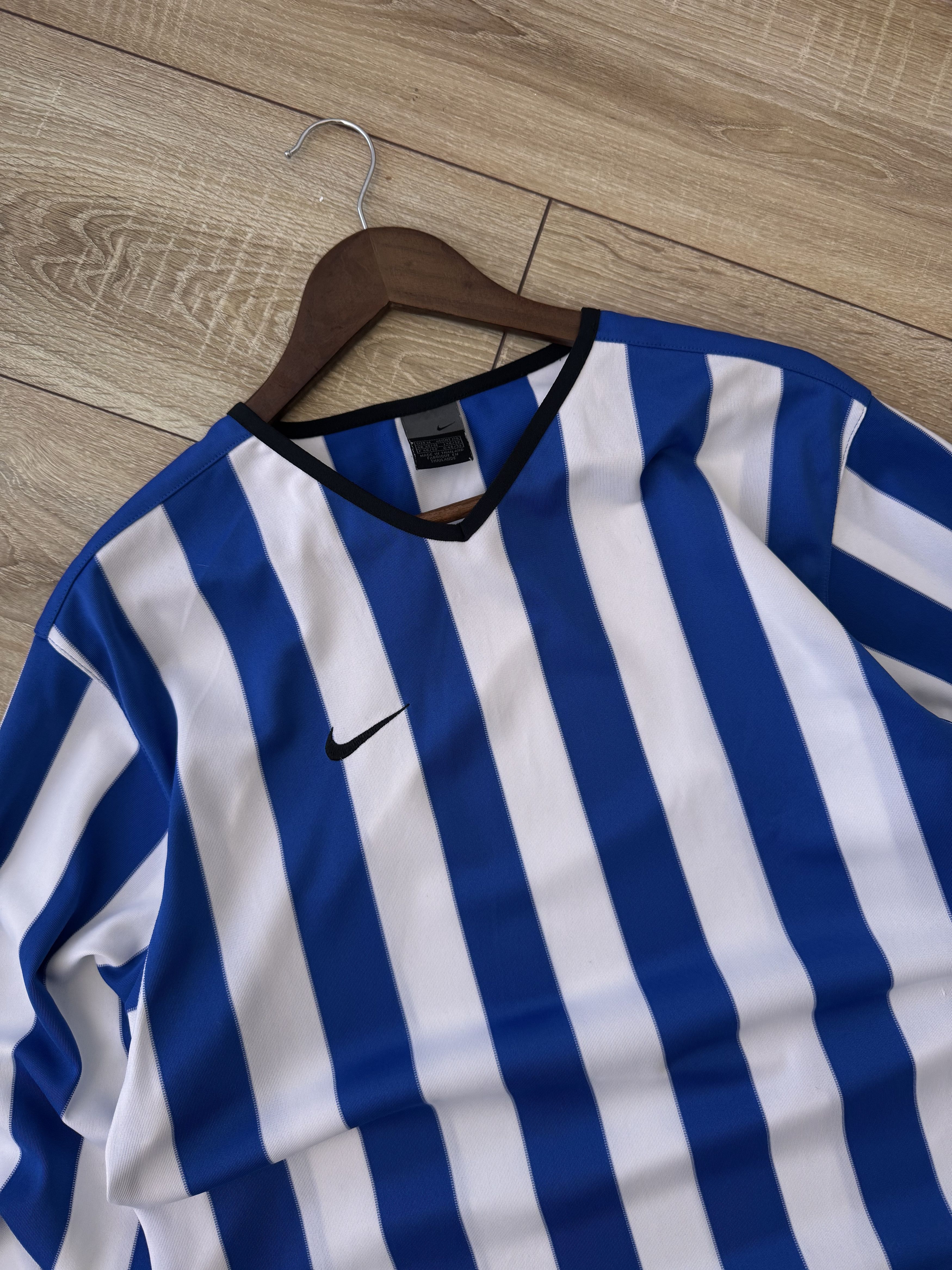 Nike Vintage Nike Streetwear Japanese Blue&White Striped Jersey Size US M / EU 48-50 / 2 - 6 Thumbnail