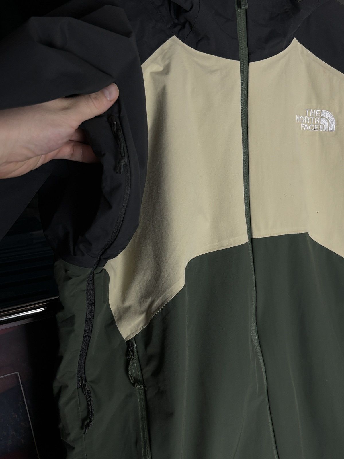 The North Face The North Face Dryvent Shell Outdoor Windbreaker Rain Jacket Size US L / EU 52-54 / 3 - 5 Thumbnail