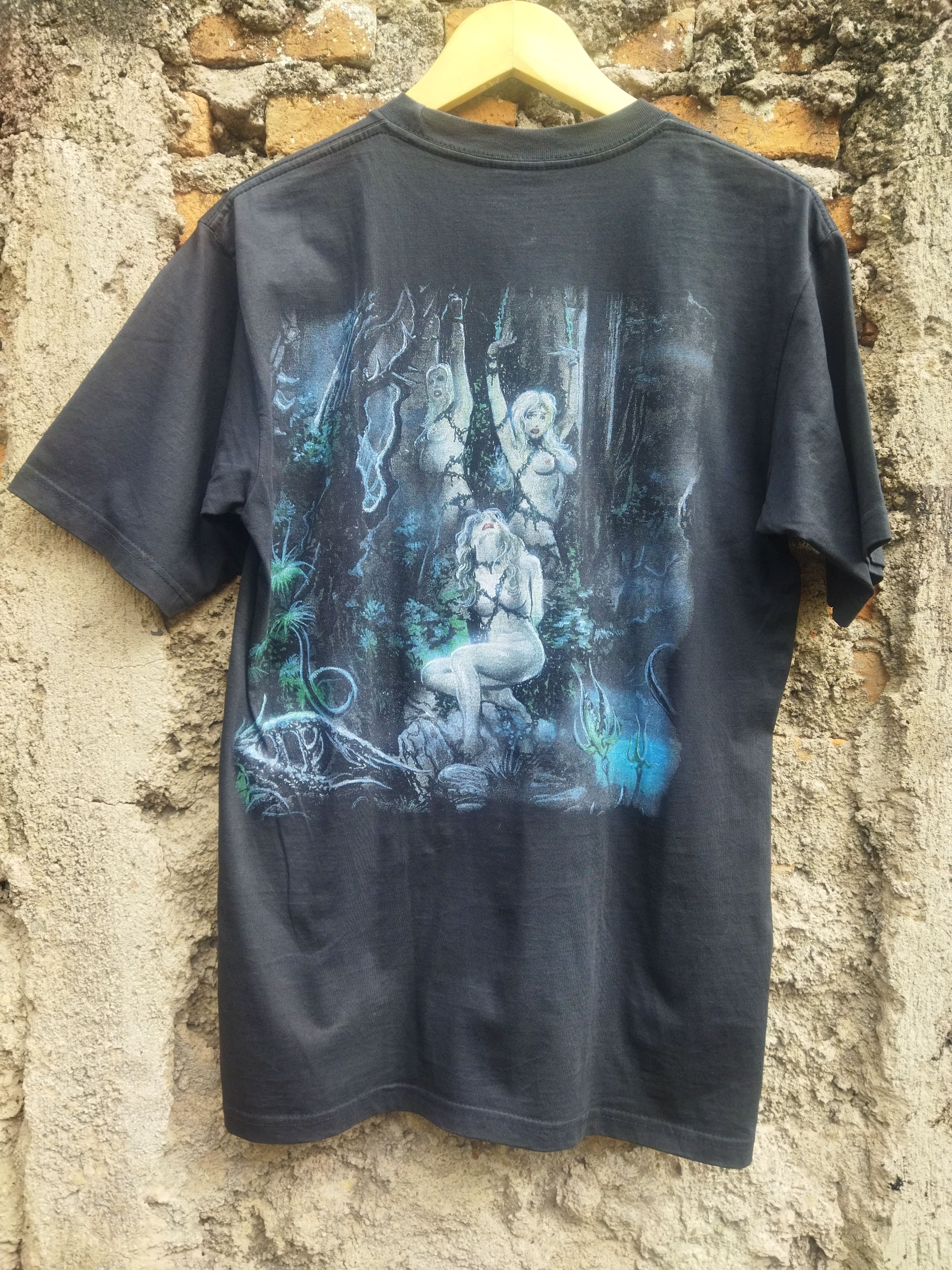 Band Tees Vintage DIMMU BORGIR godless savage garden Size US M / EU 48-50 / 2 - 2 Thumbnail