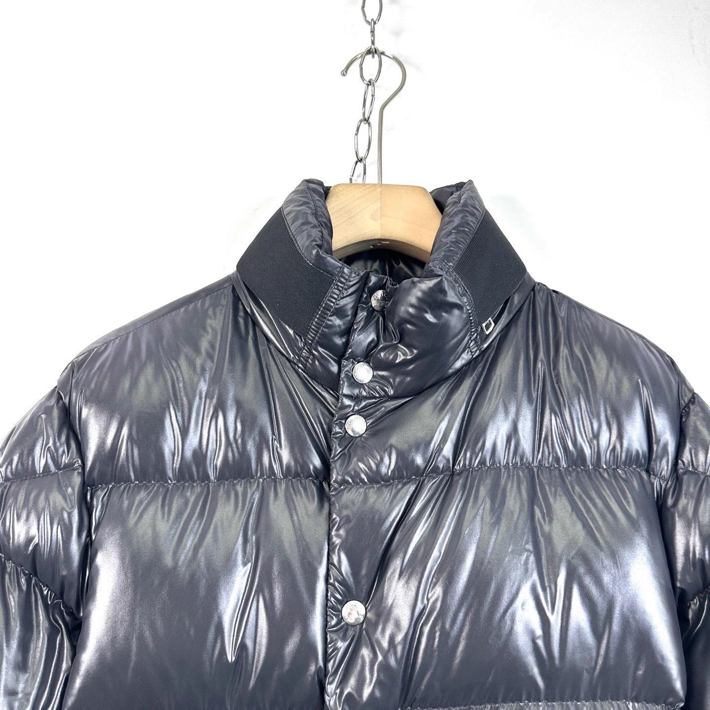 Moncler Moncler Rateua Black Shiny Logo Puffer 3 98% New Size US L / EU 52-54 / 3 - 3 Thumbnail