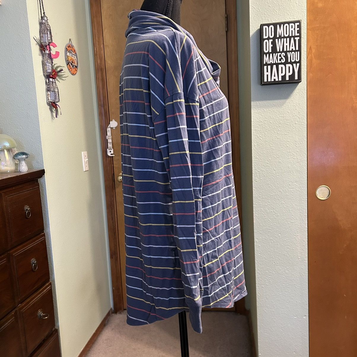 L.L. Bean L.L. Bean blue striped long sleeve cowl neck top size M Size M / US 6-8 / IT 42-44 - 2 Thumbnail
