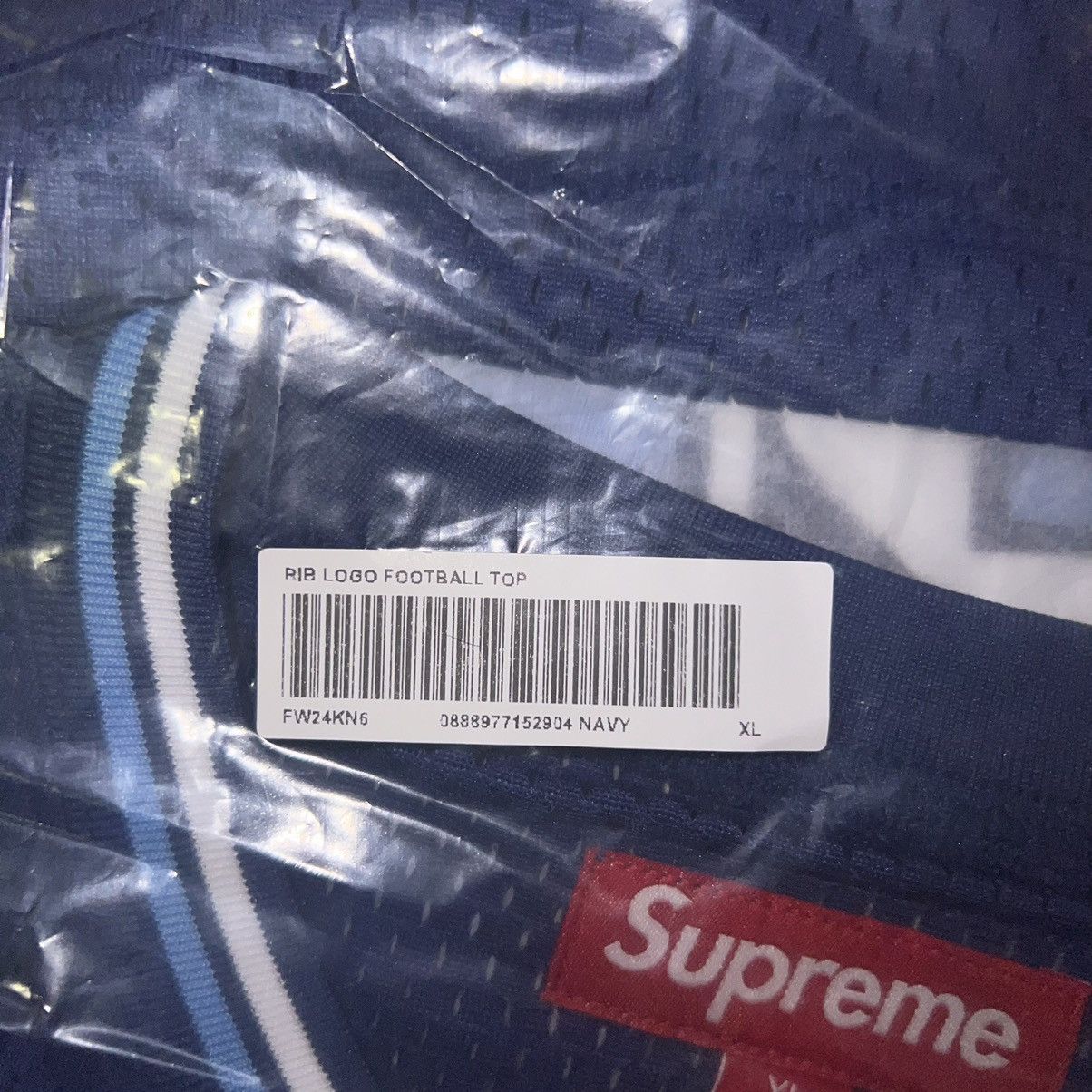 Supreme Supreme Jaquard Rib Football Jersey Navy Size: XL Size US XL / EU 56 / 4 - 4 Thumbnail