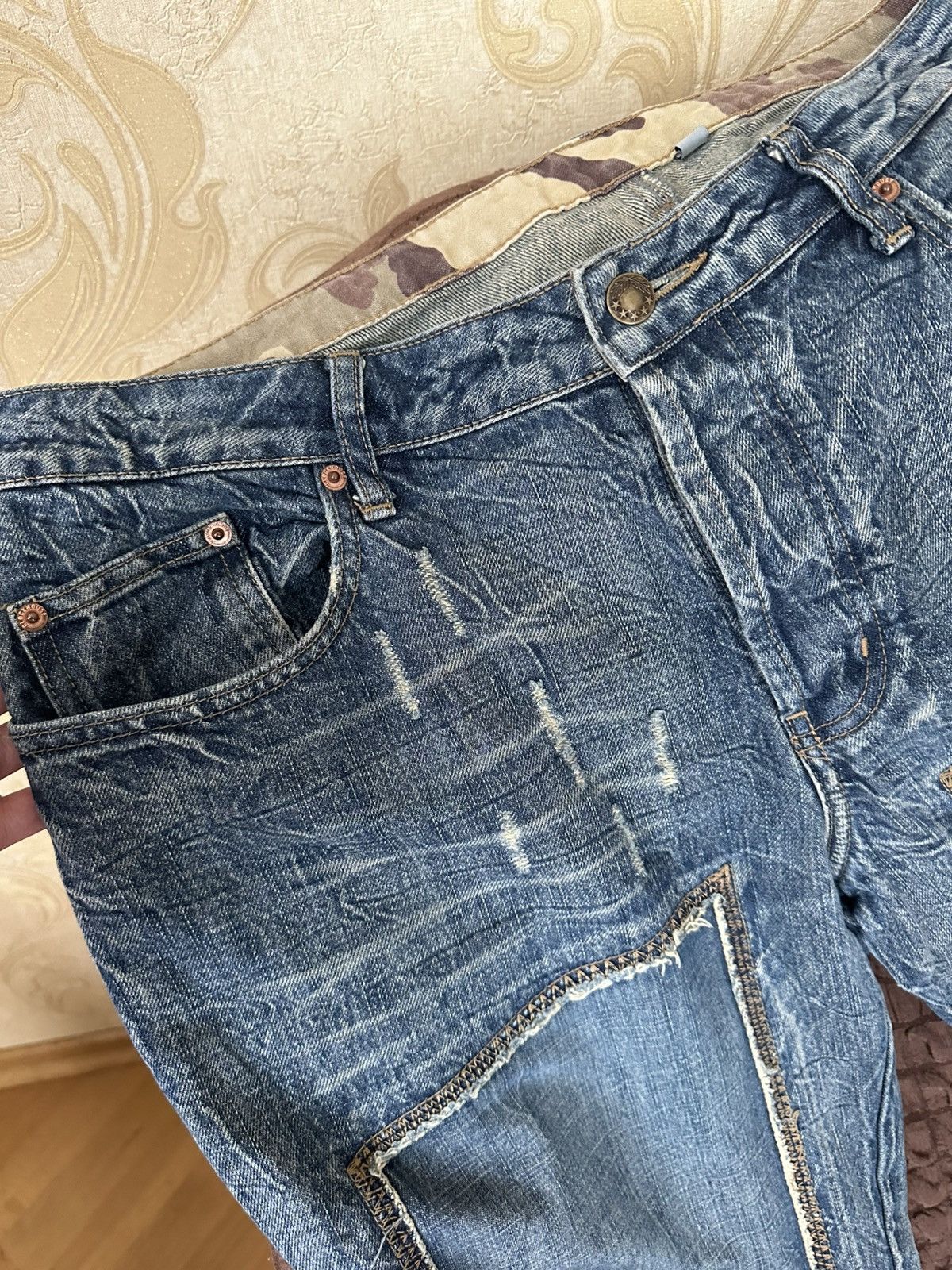 Vintage Vintage Distressed Patchwork Denim Jeans with Mesh Panels Size US 36 / EU 52 - 9 Thumbnail