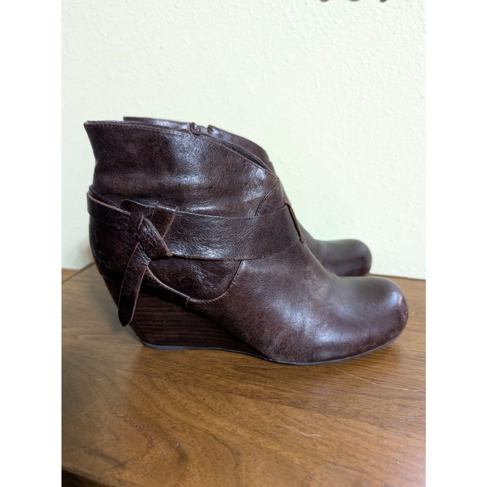 Vintage Miz Mooz NYC Narcissa Estelle Wedge Ankle Boots Brown Leather 8.5 Women's Shoes Size US 9 / IT 39 - 2 Thumbnail
