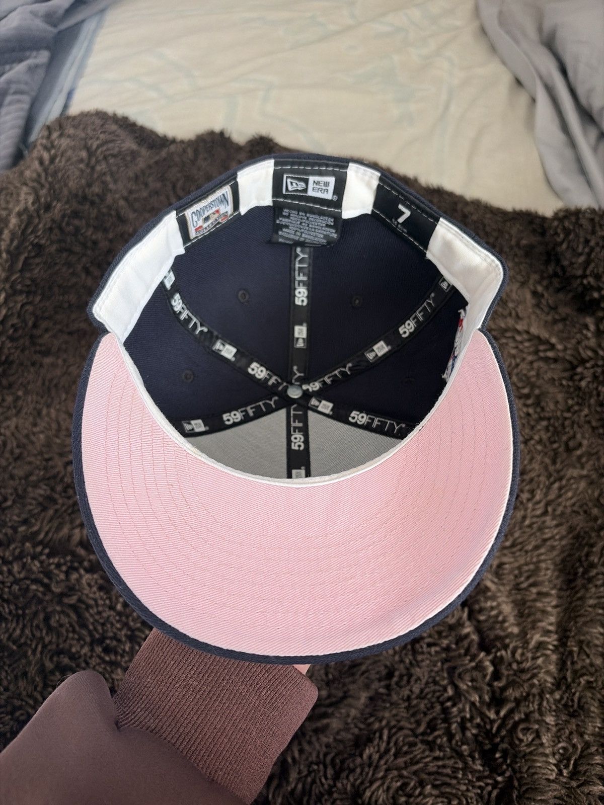 New Era 1998 World Series San Diego Padres Fitted Size ONE SIZE - 6 Thumbnail