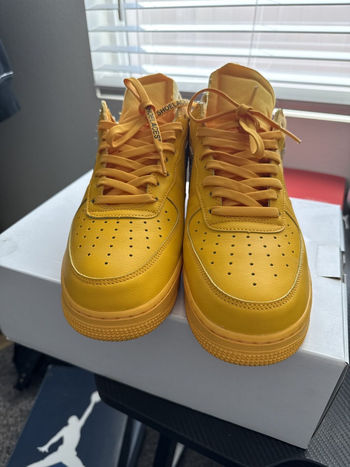 Nike × Off-White Offwhite airforce lemonade Size US 10 / EU 43 - 8 Thumbnail