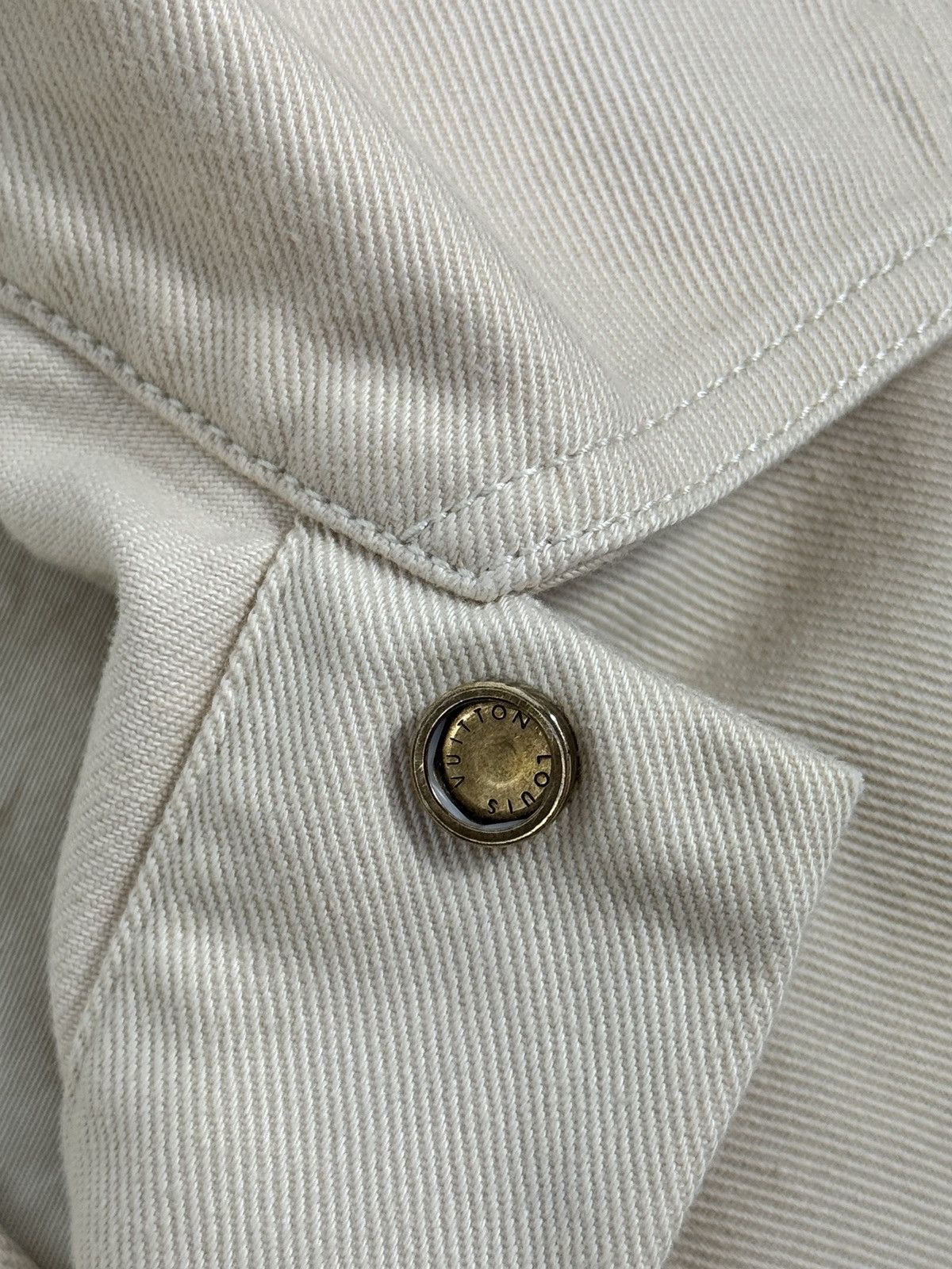 Louis Vuitton DENIM OVERSIZED OVER SHIRT Size US L / EU 52-54 / 3 - 6 Thumbnail