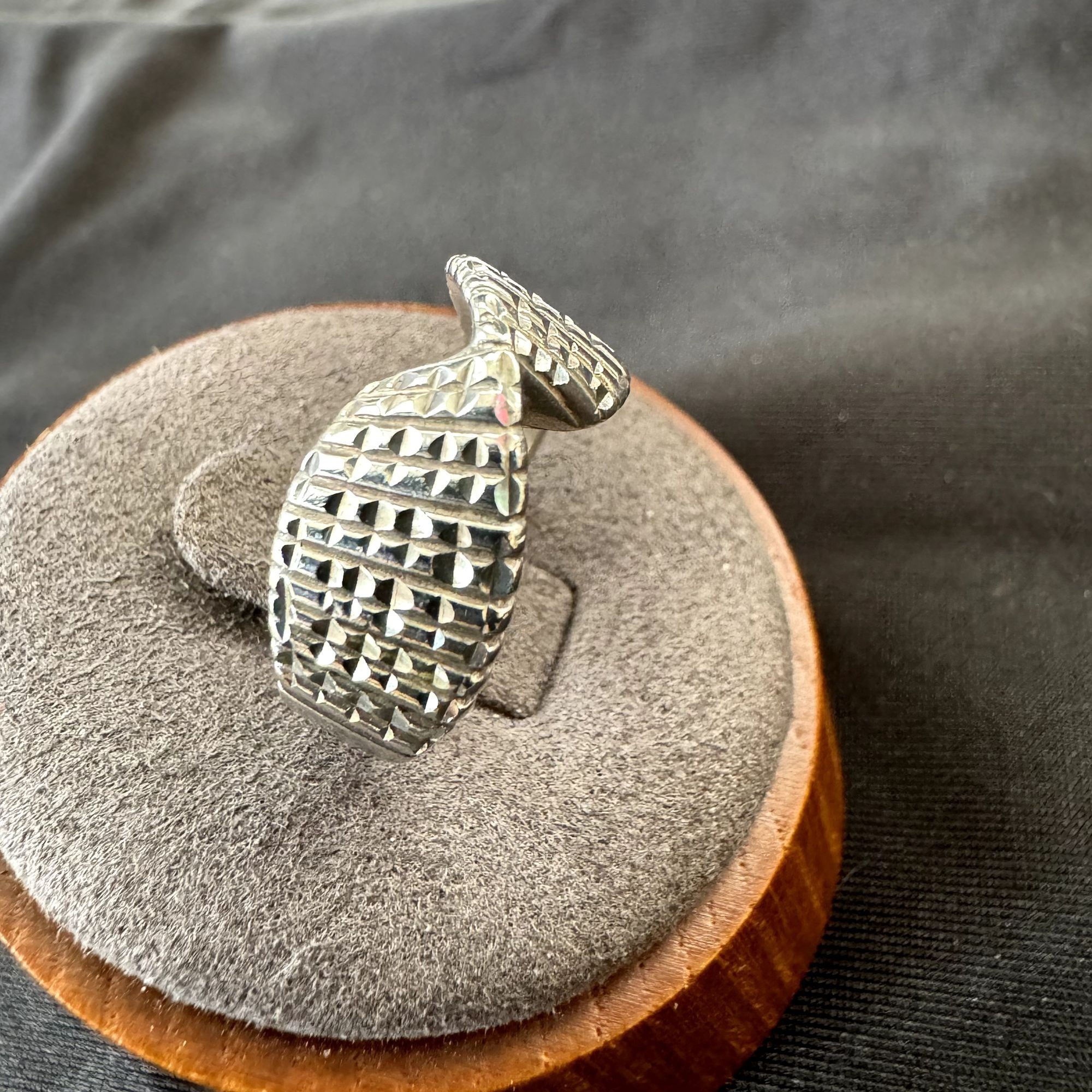 Vintage Vintage Sterling SIlver 925 Large Twist Geometric Textured S Size ONE SIZE - 4 Thumbnail