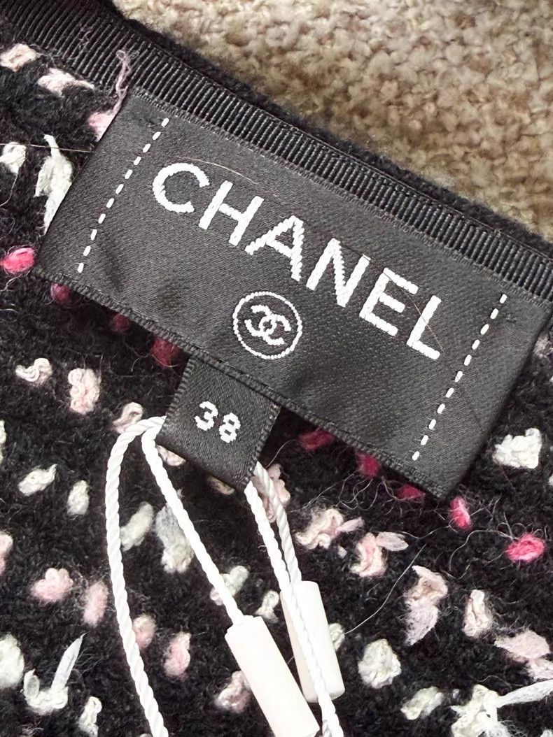 Chanel Chanel 24B black diamond buckle sequin woven tweed long-sl Size XS / US 0-2 / IT 36-38 - 7 Thumbnail