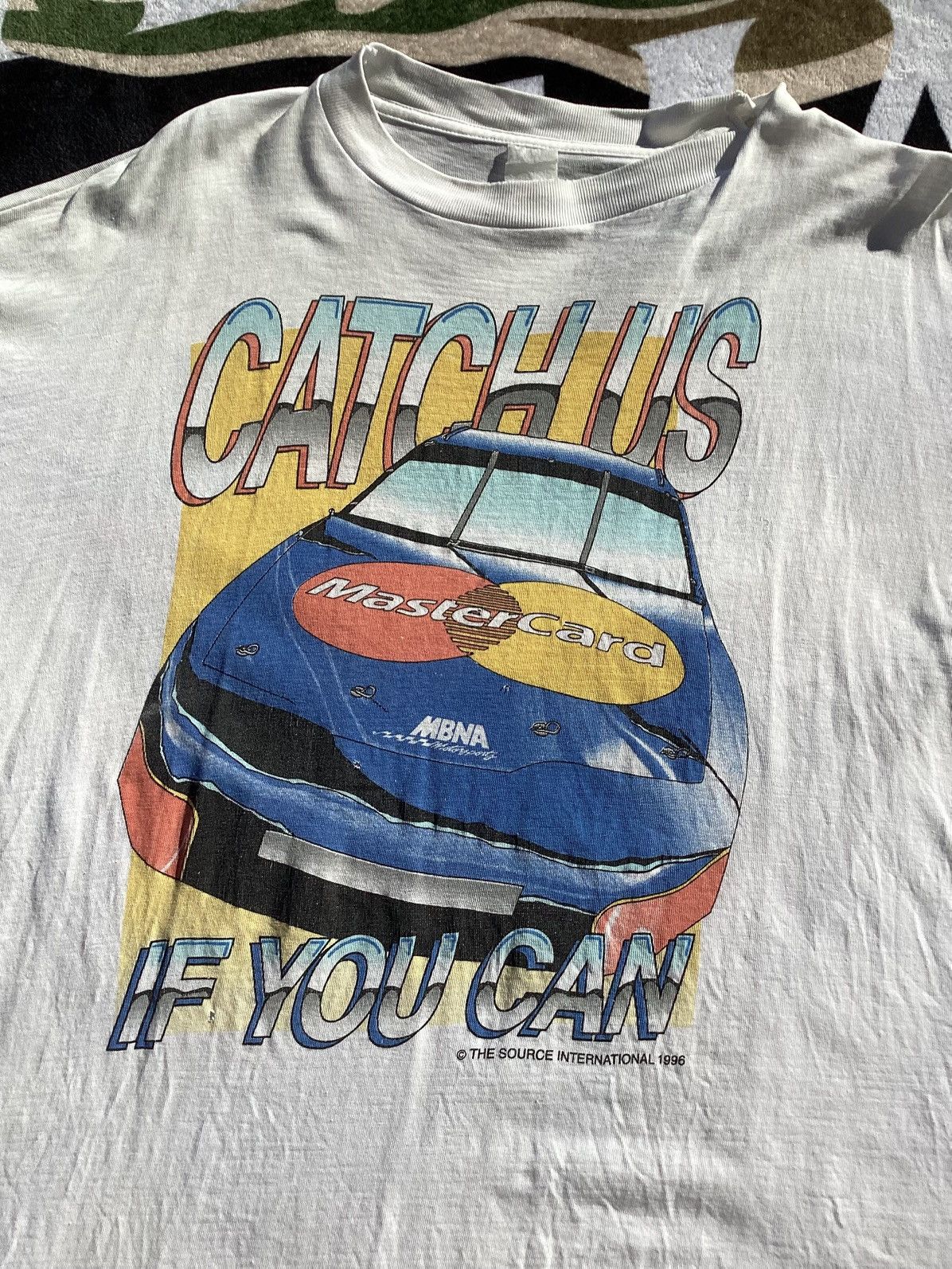 NASCAR Vtg 1996 NASCAR catch us if you can MasterCard racing Tee Size US L / EU 52-54 / 3 - 2 Thumbnail