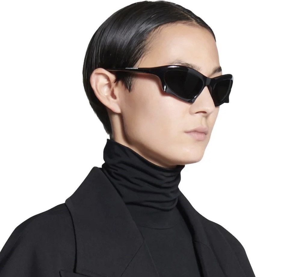 Balenciaga Balenciaga Bat Rectangle Sunglasses Size ONE SIZE - 2 Thumbnail