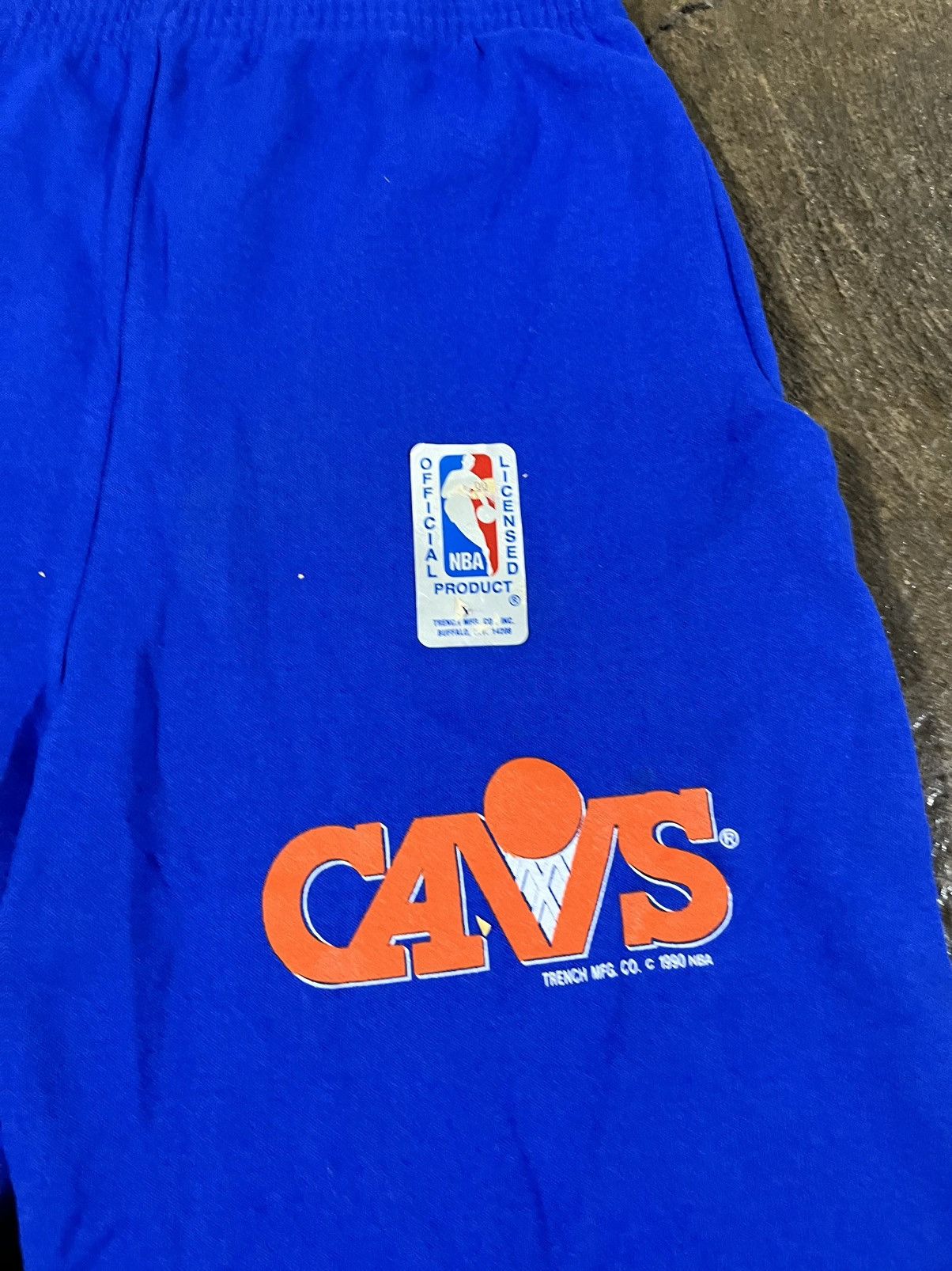 NBA × Vintage Crazy Vintage 90s Cleveland Cavaliers NBA Essential Shorts Size US 30 / EU 46 - 5 Thumbnail