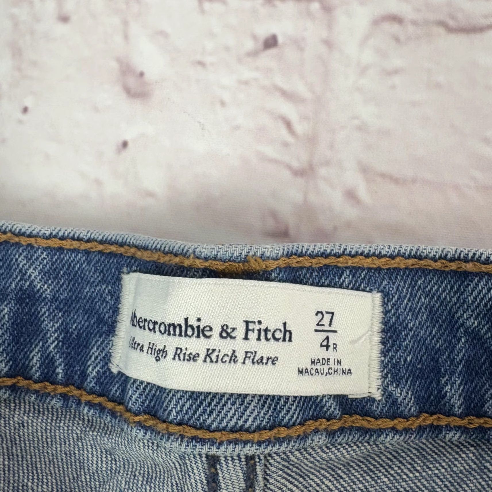 Abercrombie & Fitch Abercrombie & Fitch Jeans Womens 27 Ultra High Rise Kick Flare Distressed Denim Size 27" / US 4 / IT 40 - 2 Thumbnail