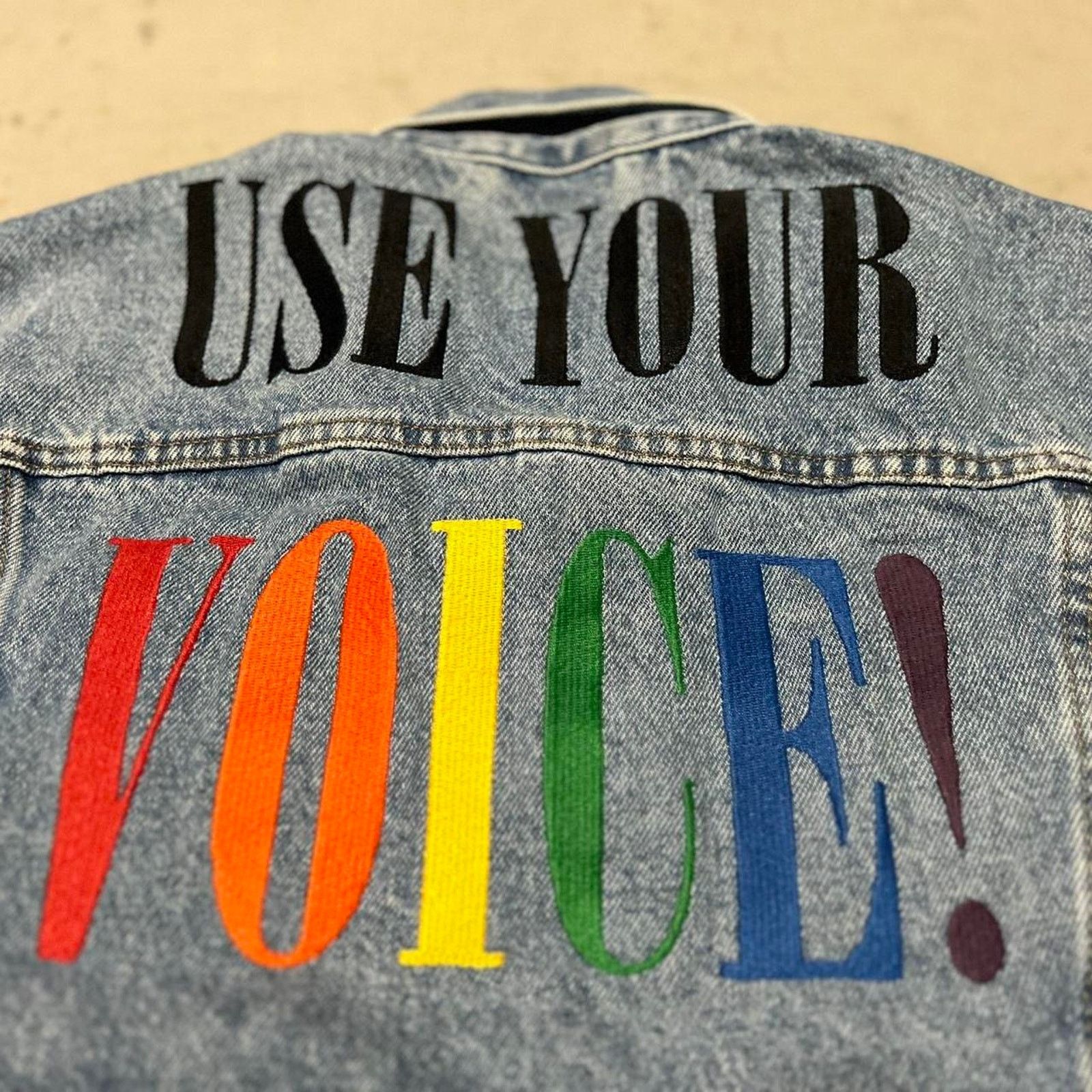 Levi's Levi's Rainbow Gay Pride Denim Trucker Jacket Use Your Voice Size US L / EU 52-54 / 3 - 4 Thumbnail