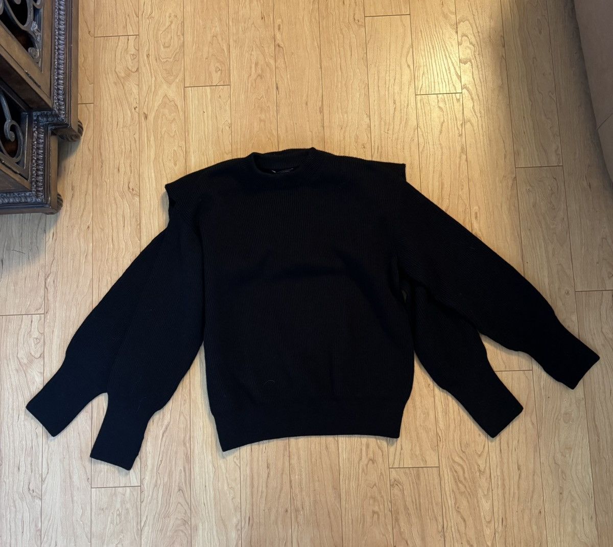 Balenciaga Balenciaga Double Arm Incognito Knit Sweater AW20 Size US M / EU 48-50 / 2 - 1 Thumbnail