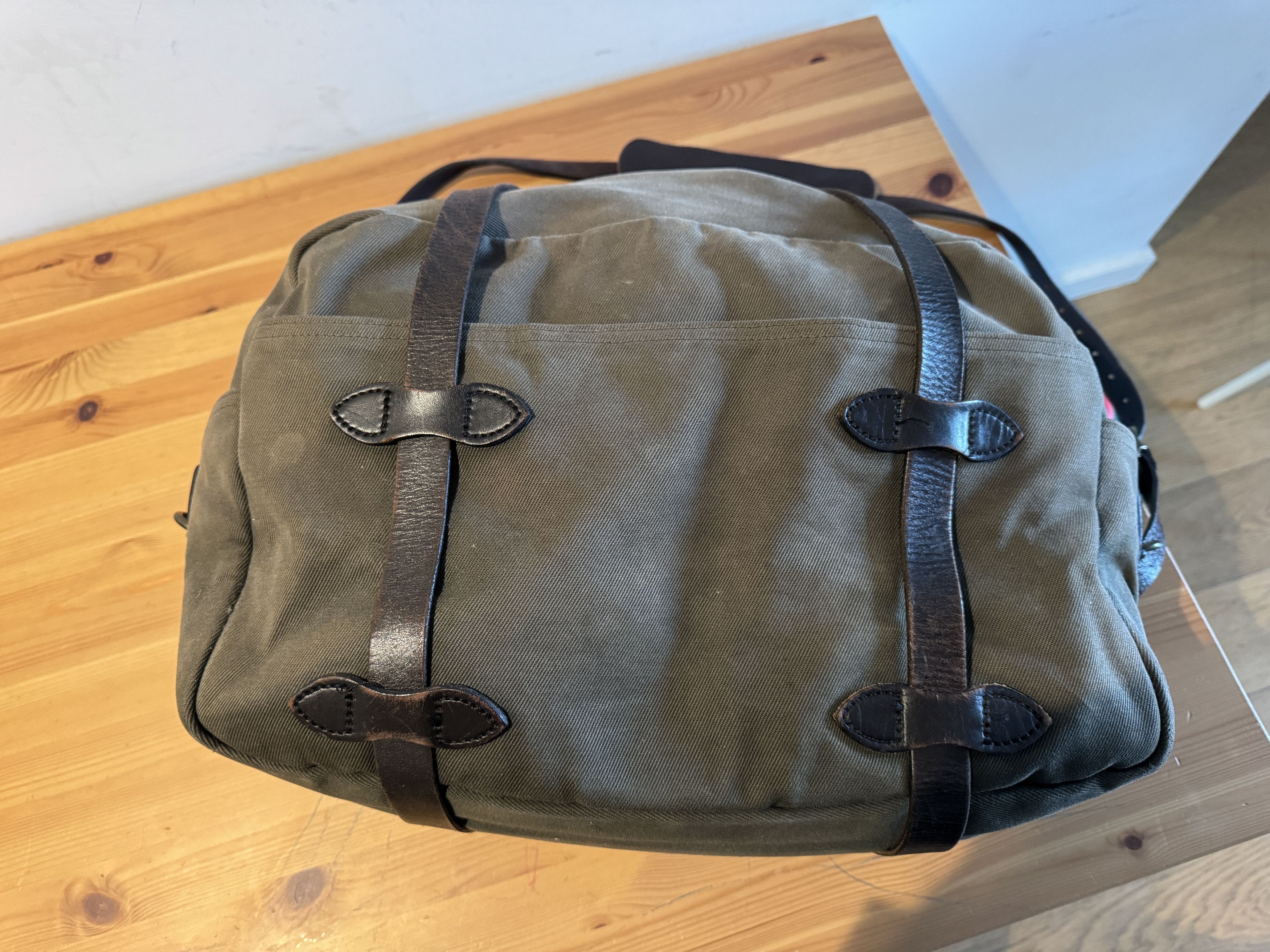 Filson Filson Leather Duffle Bag, Green / Olive - 70246 Size ONE SIZE - 4 Thumbnail