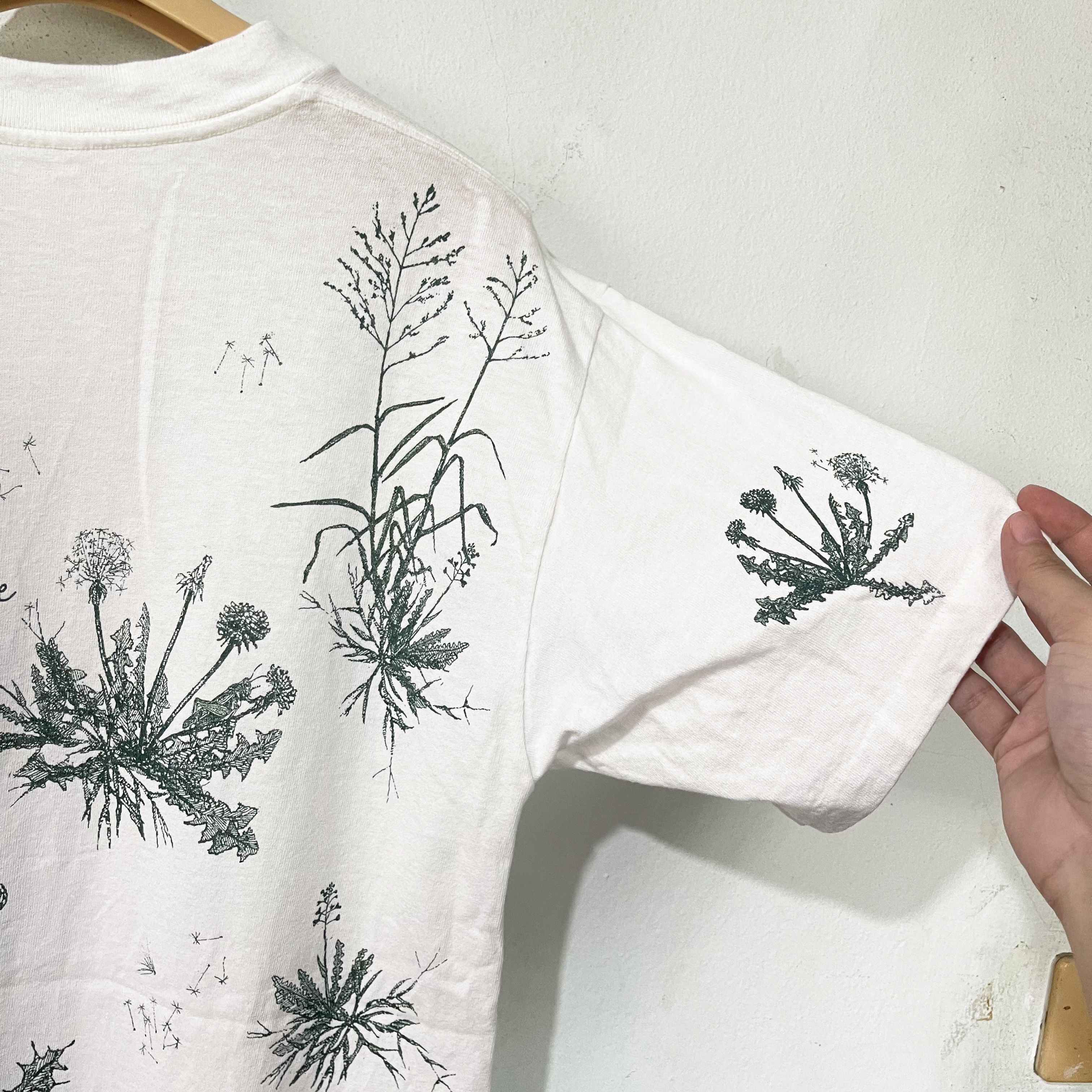 Vintage Vintage 90s Botanical Weeds T-Shirt Size US M / EU 48-50 / 2 - 10 Thumbnail
