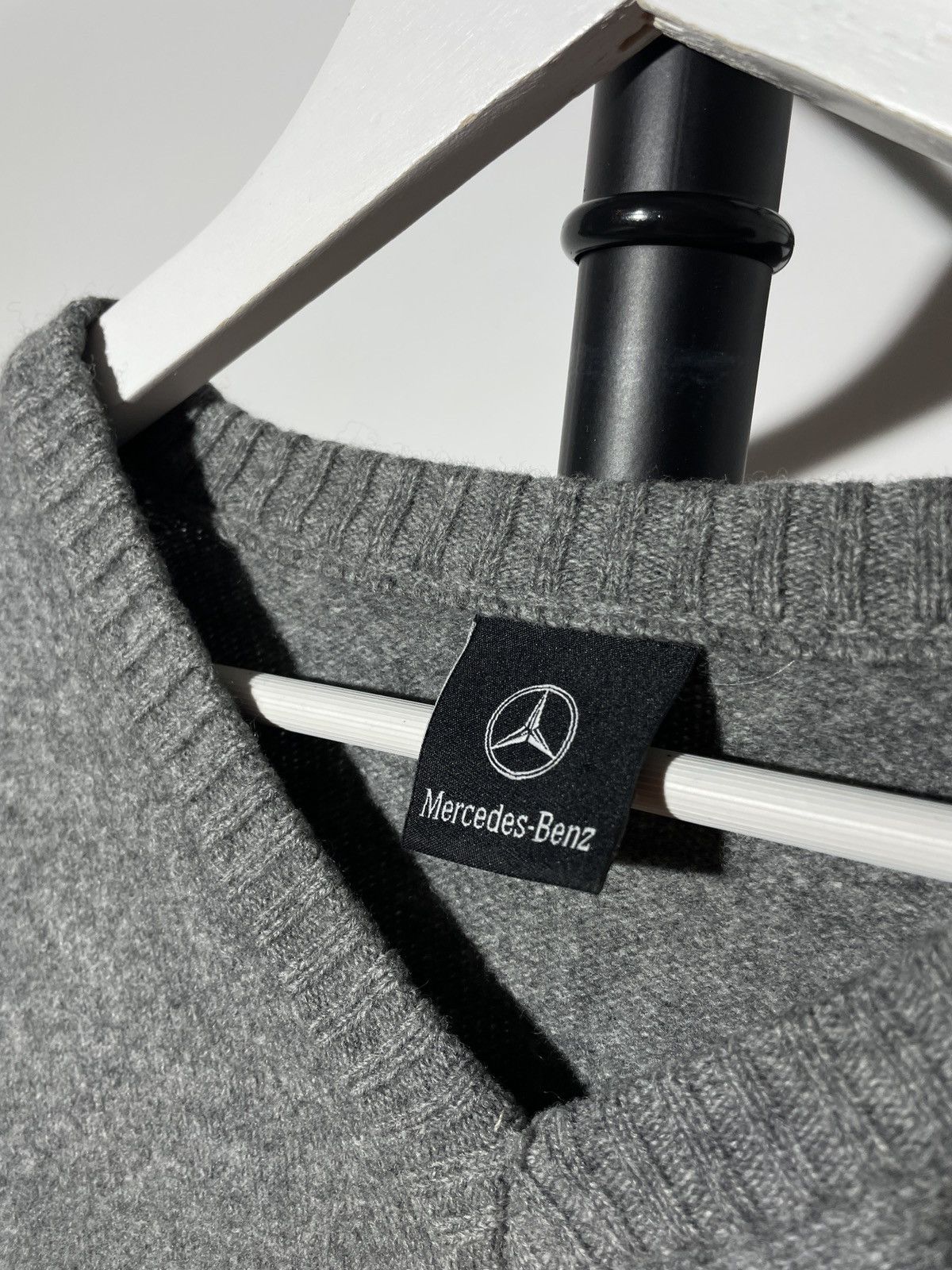 Mercedes-Benz × Vintage Vintage Mercedes Benz Wool V-Neck Sweater Size US M / EU 48-50 / 2 - 10 Thumbnail