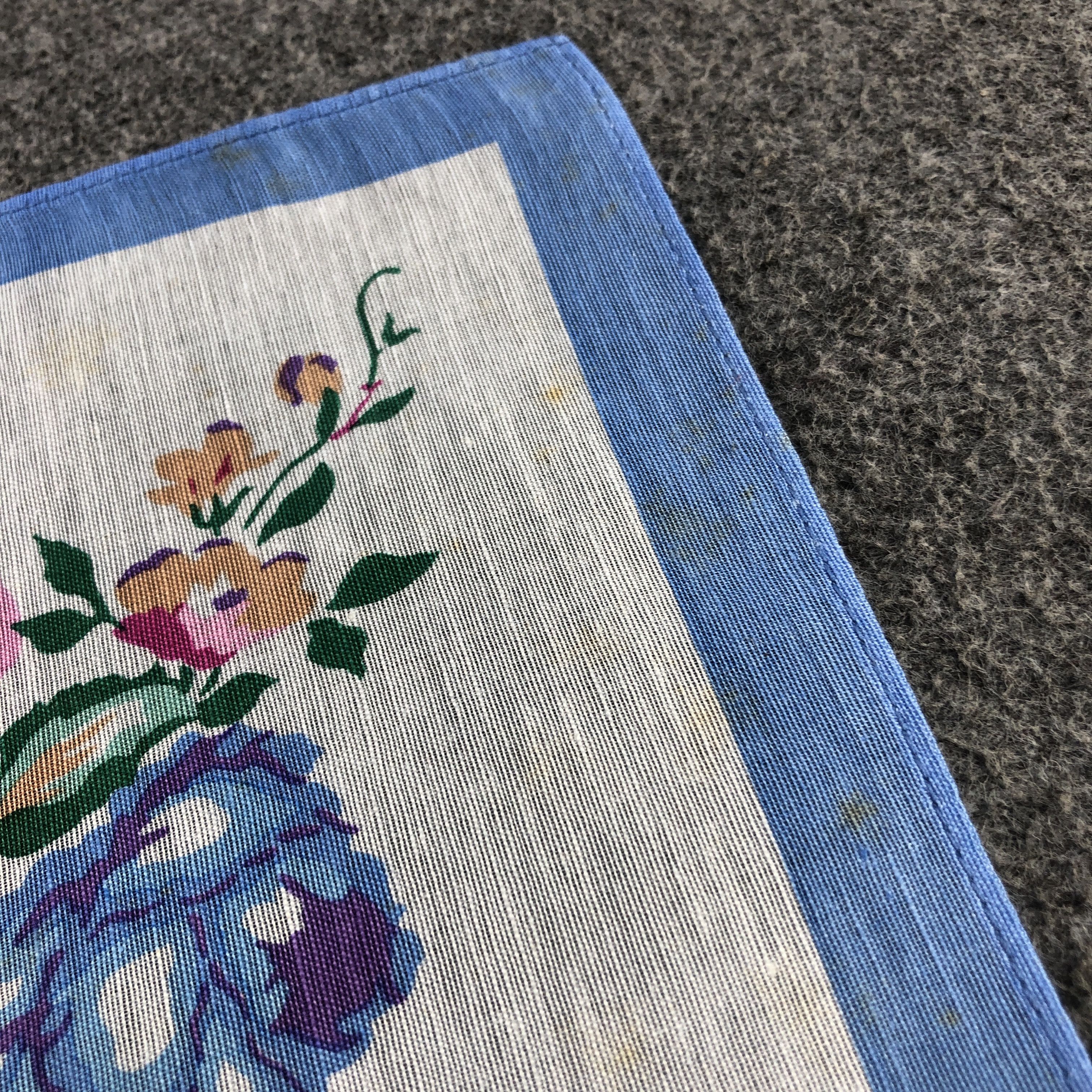Kenzo × Vintage Kenzo Floral Handkerchief Neckerchief Bandana H2492 Size ONE SIZE - 9 Thumbnail