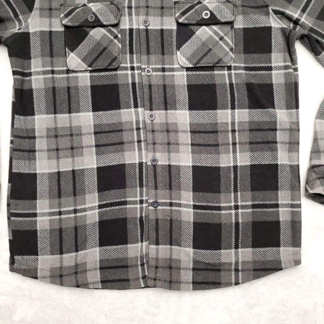 Vintage RedHead Shirt Mens Large Gray Tartan Plaid Fleece Long Sleeve Outdoors Polyester Button-Up Casual Womens? Mens Size US L / EU 52-54 / 3 - 2 Thumbnail