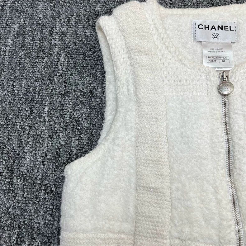 Chanel Chanel White Lambswool Vest 34 Size -2505 Size XS / US 0-2 / IT 36-38 - 6 Thumbnail