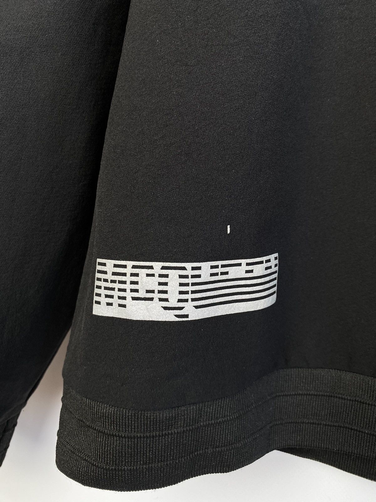 Alexander McQueen × Designer × MCQ MCQ Alexander McQueen Neoprene Sweatshirt Black reflective Size US M / EU 48-50 / 2 - 2 Thumbnail