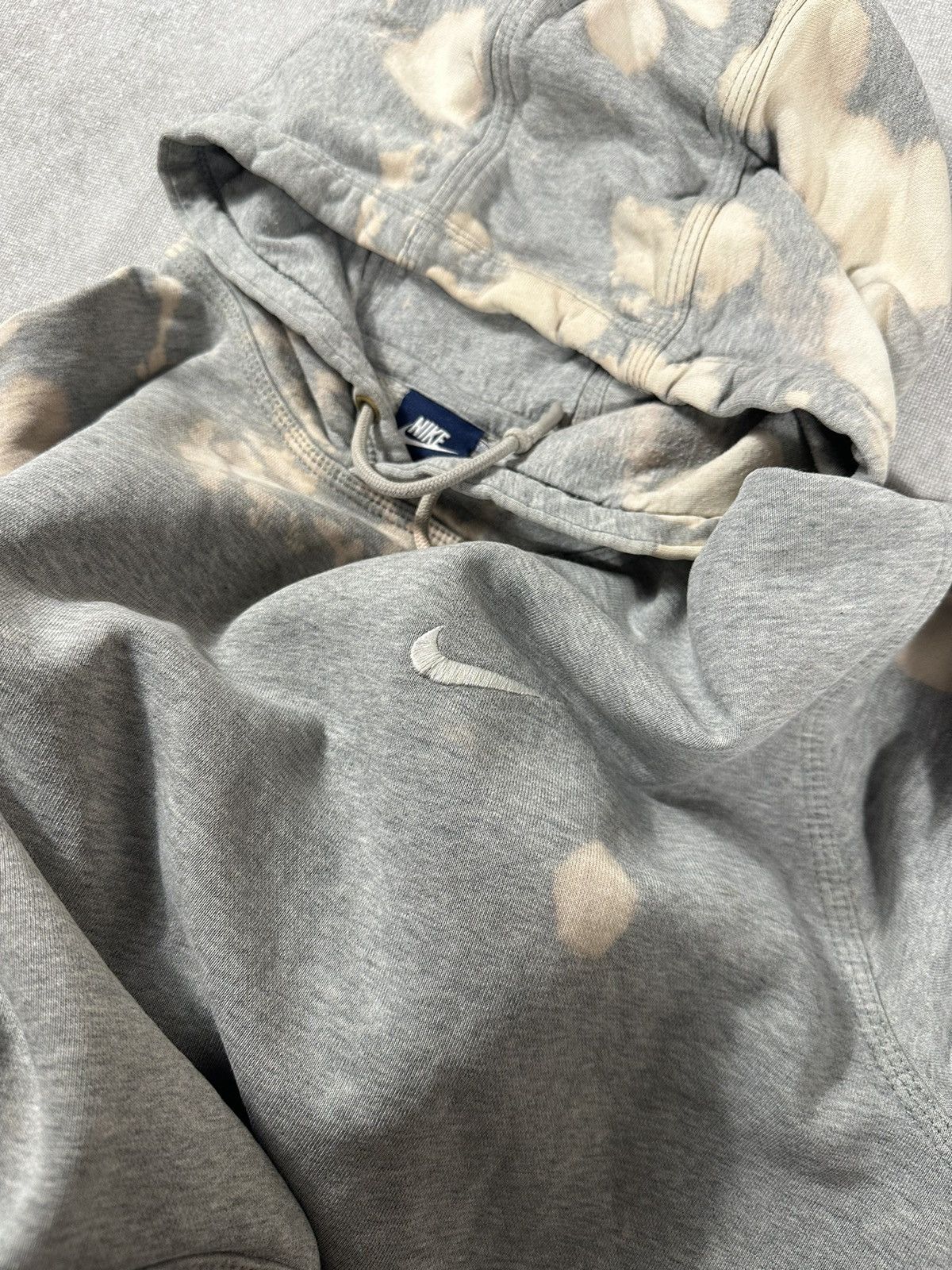 Nike Vintage Nike Bleach Tie Dye Custom Hoodie Size US XXL / EU 58 / 5 - 3 Thumbnail
