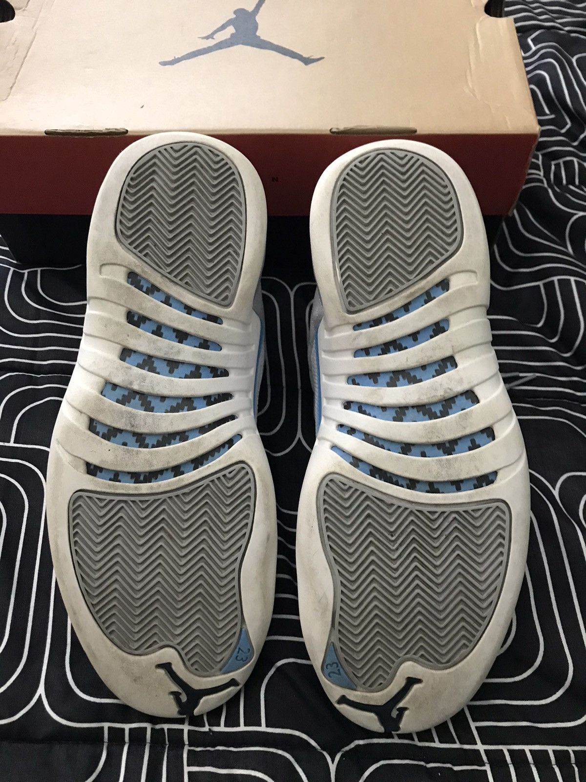 Jordan Brand × Nike Jordan 12 university blue Size: 9.5 Size US 9.5 / EU 42-43 - 6 Thumbnail